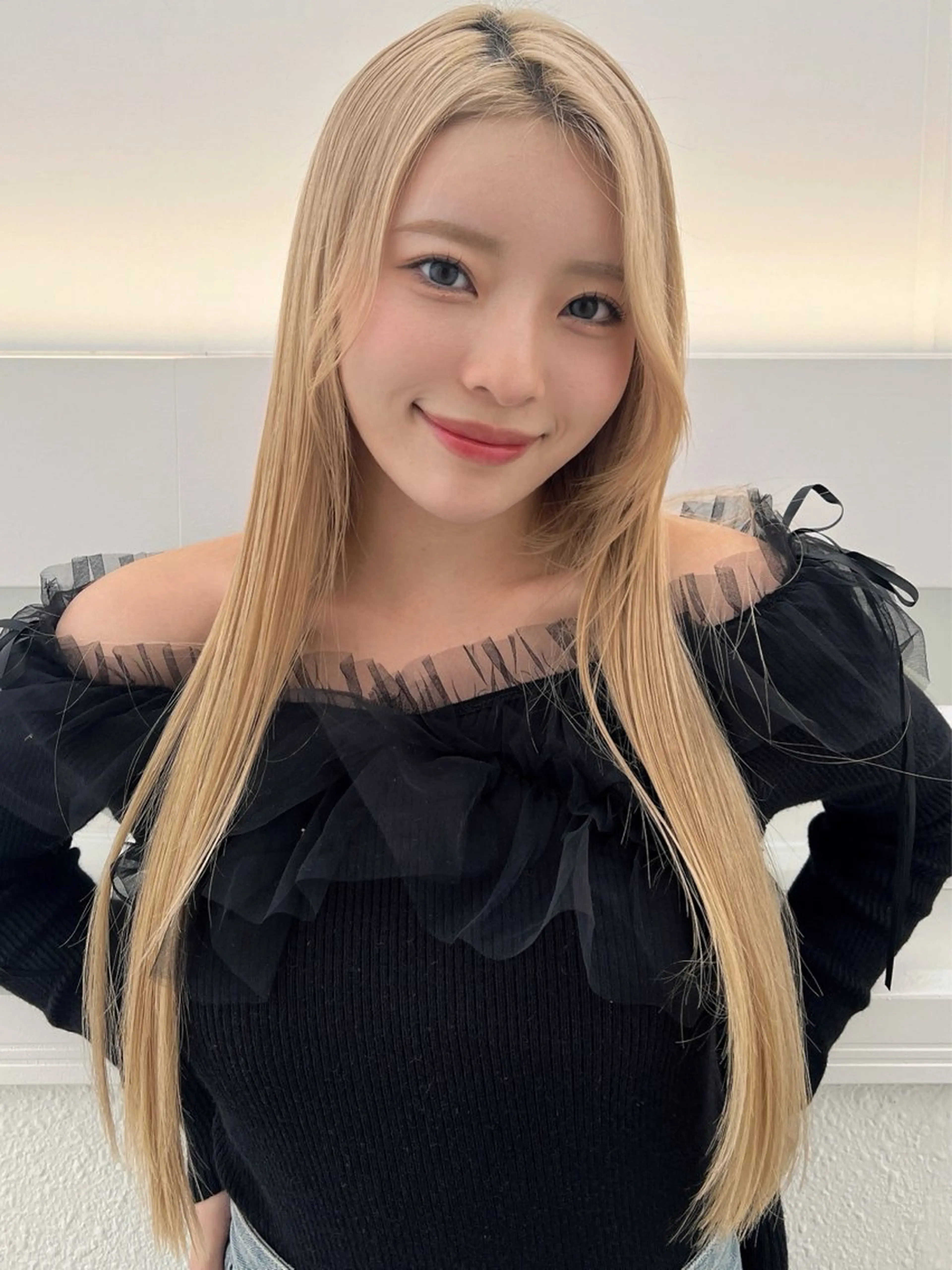 ロング カラー ブリーチ ブロンド 透明感カラー ダブルカラー ハイトーンカラー カット ヘアカラー 💎透明感カラー特化 💎TAISEIのヘアスタイル