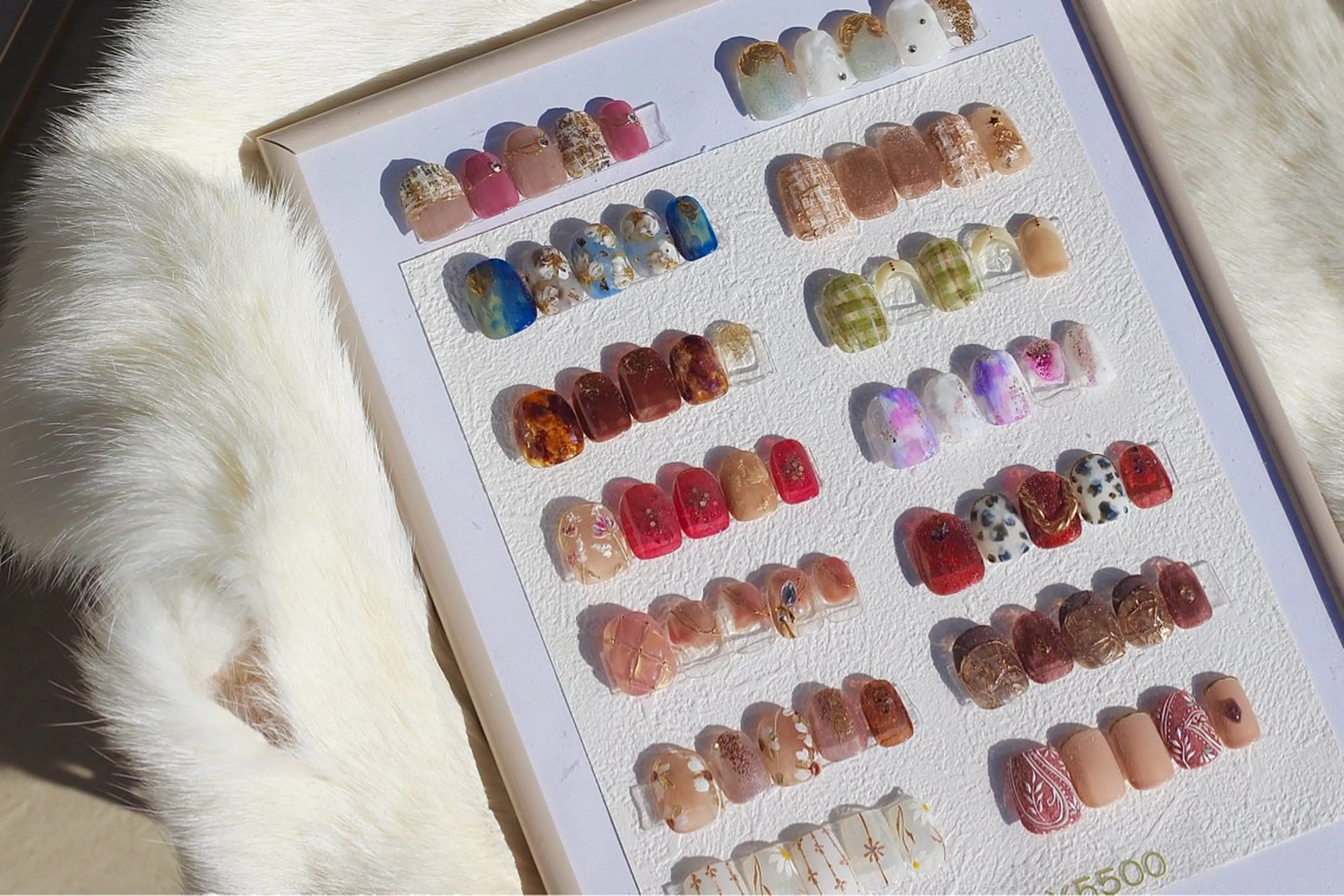 ミディアム SASAKI NOZOMIのネイルデザイン