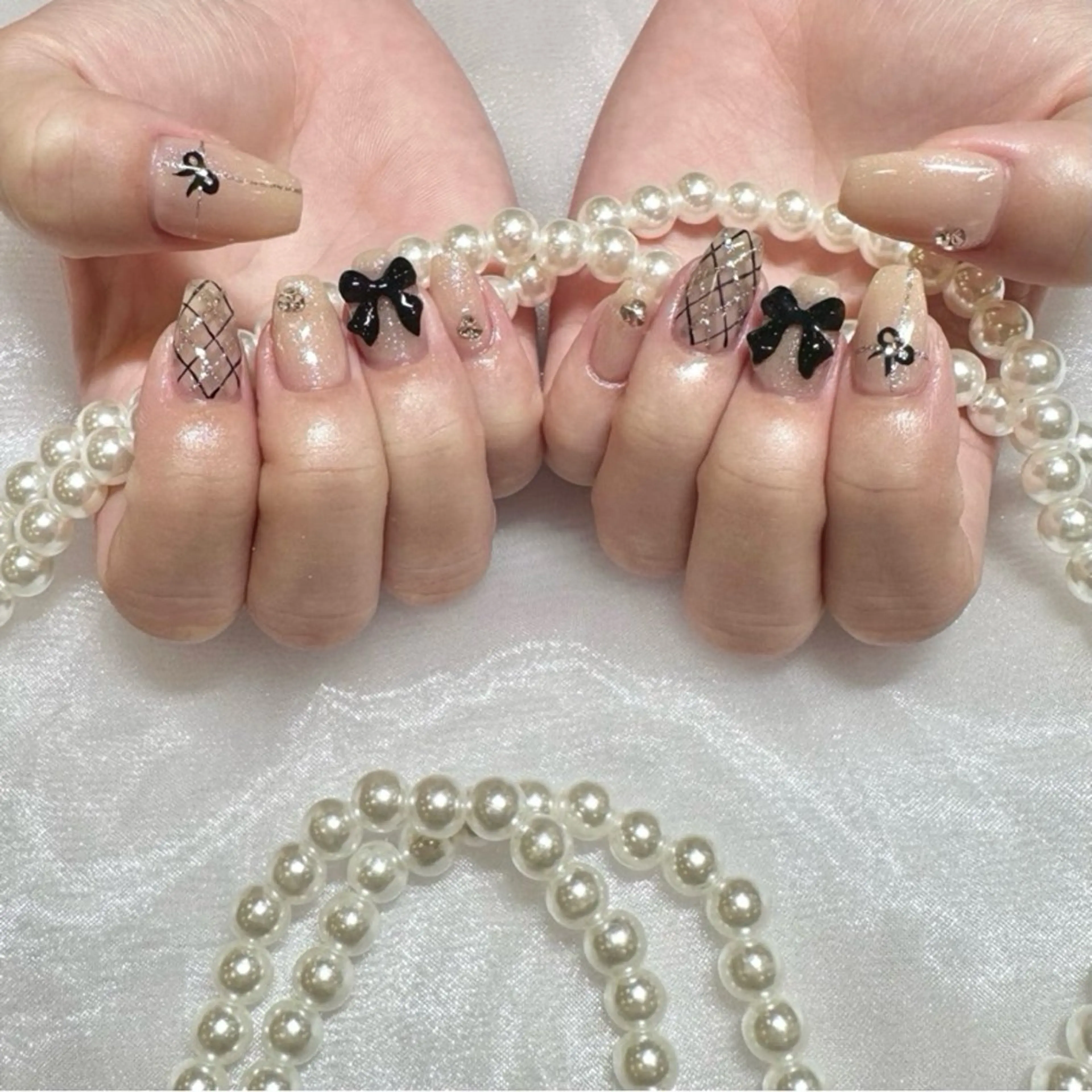 ネイル オーロラネイル チークネイル 長さ出し フットネイル フレンチネイル Lee Nails チップ長さだし専門店のネイルデザイン