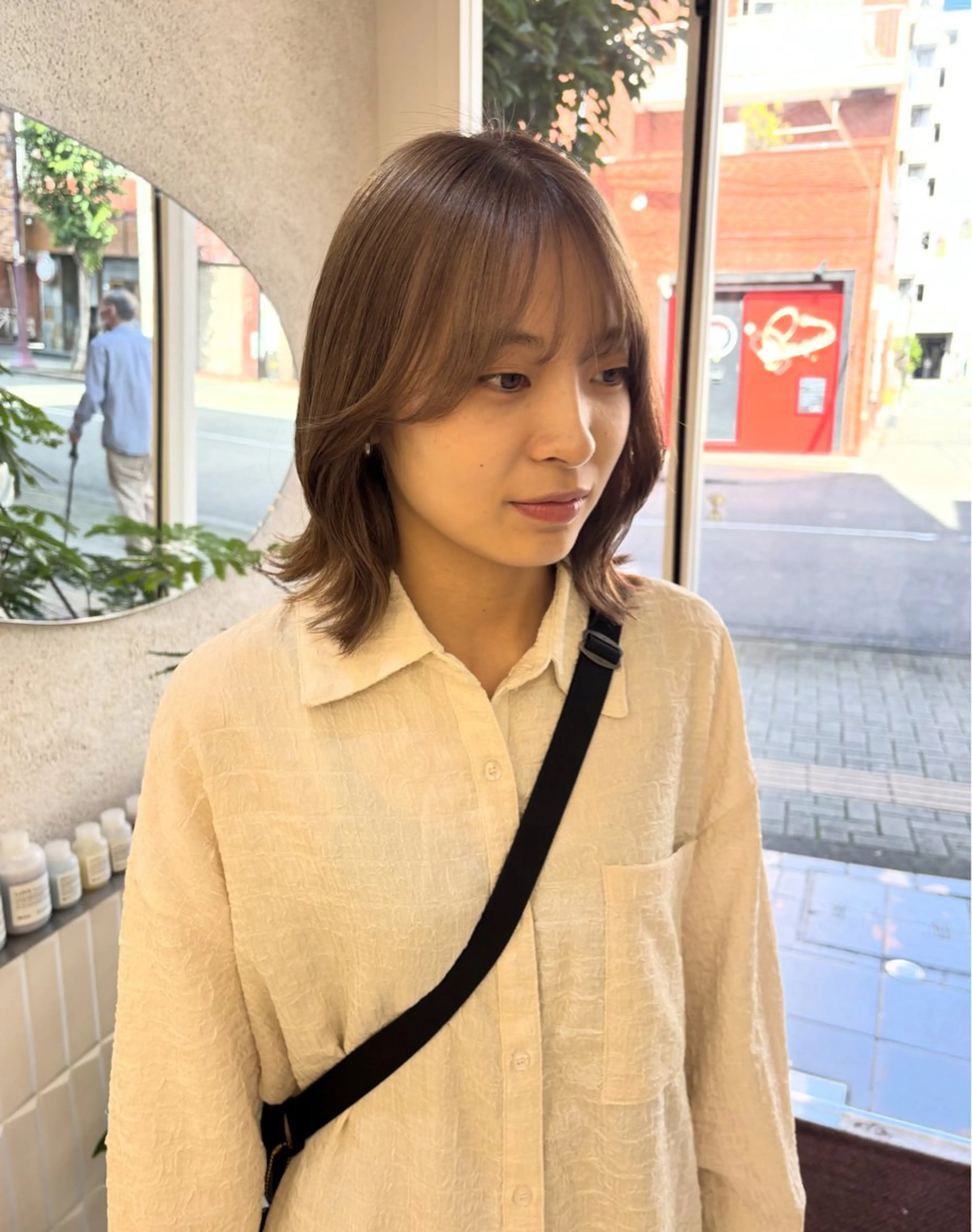 ショート ヘアカラー リン🔔ボブ cut 柔らかベージュ🤎のヘアスタイル