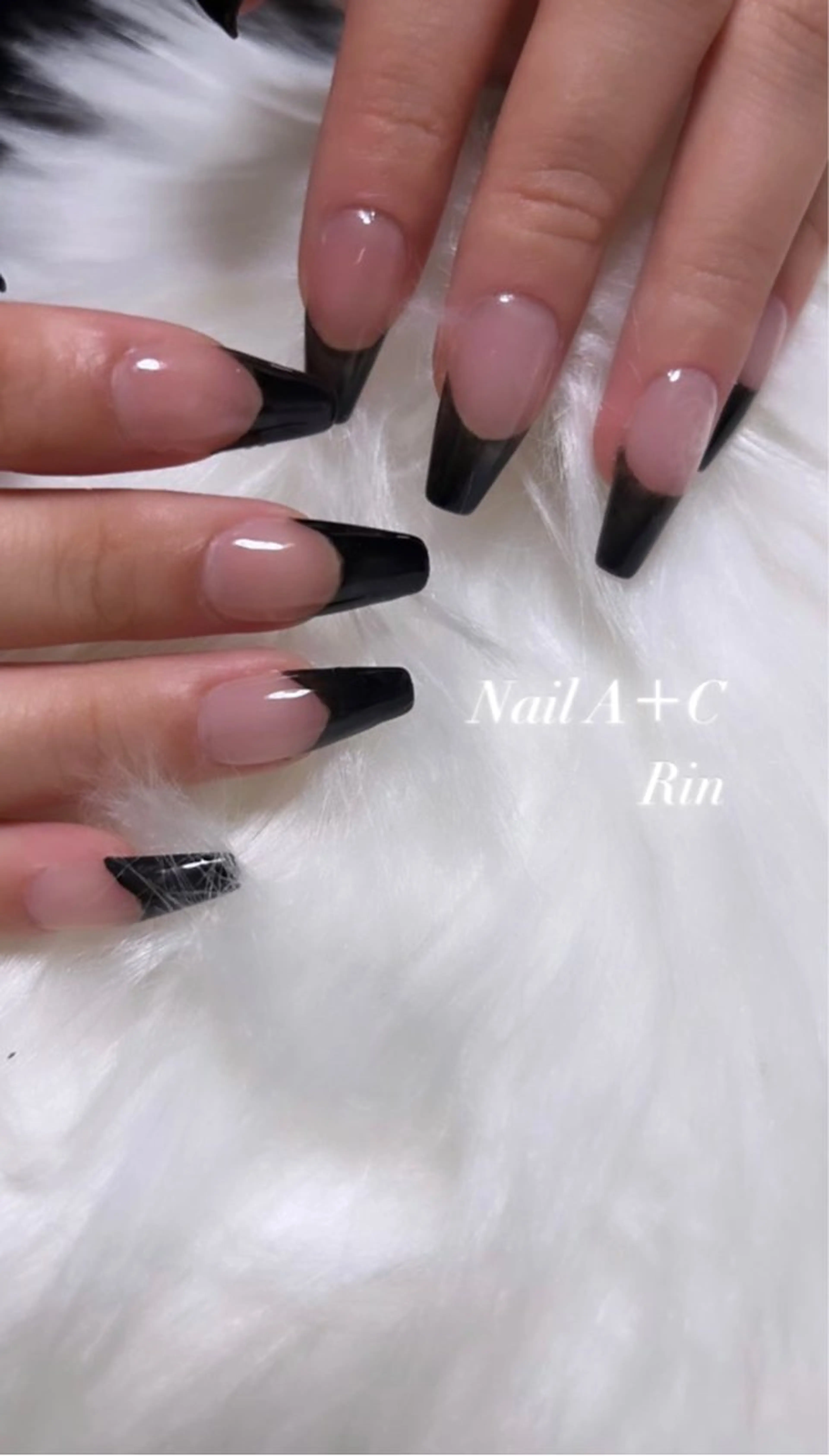 ネイル Riin 🤍のネイルデザイン