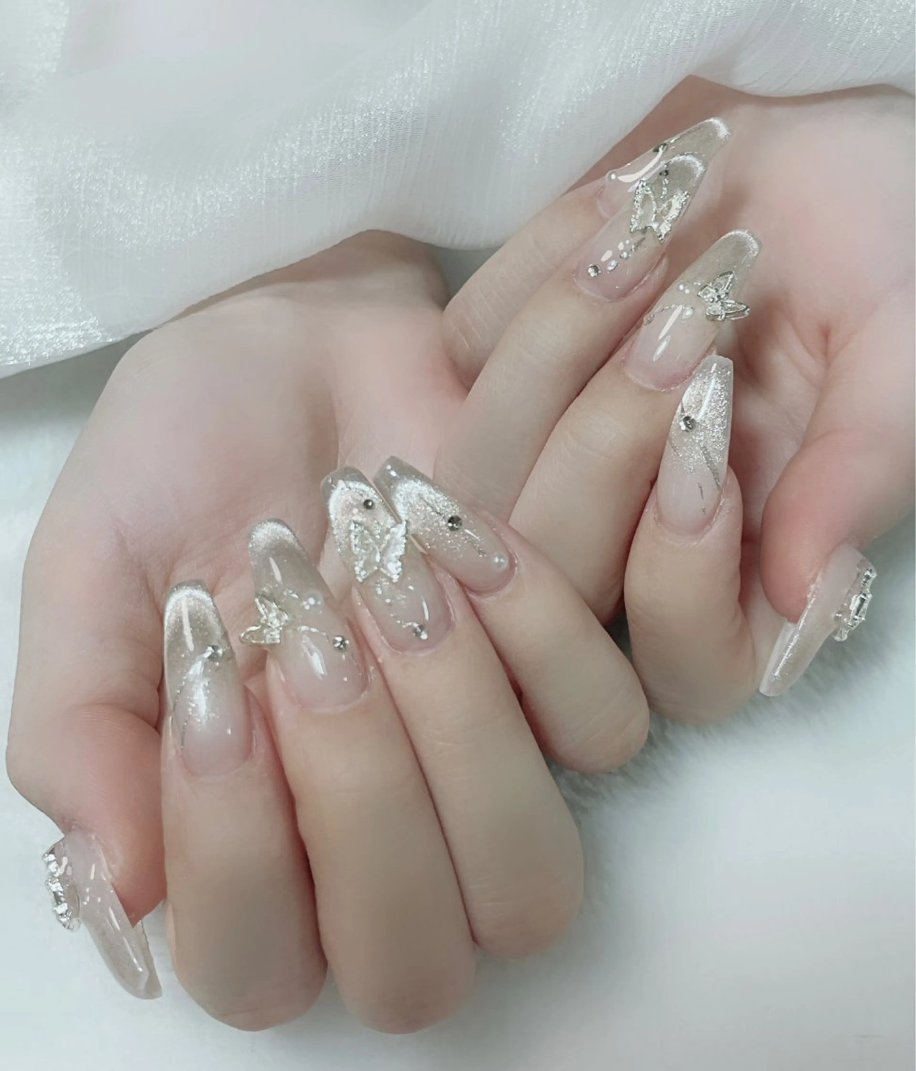 ネイル 持ち込み ワンホンネイル Amina nail salonのネイルデザイン