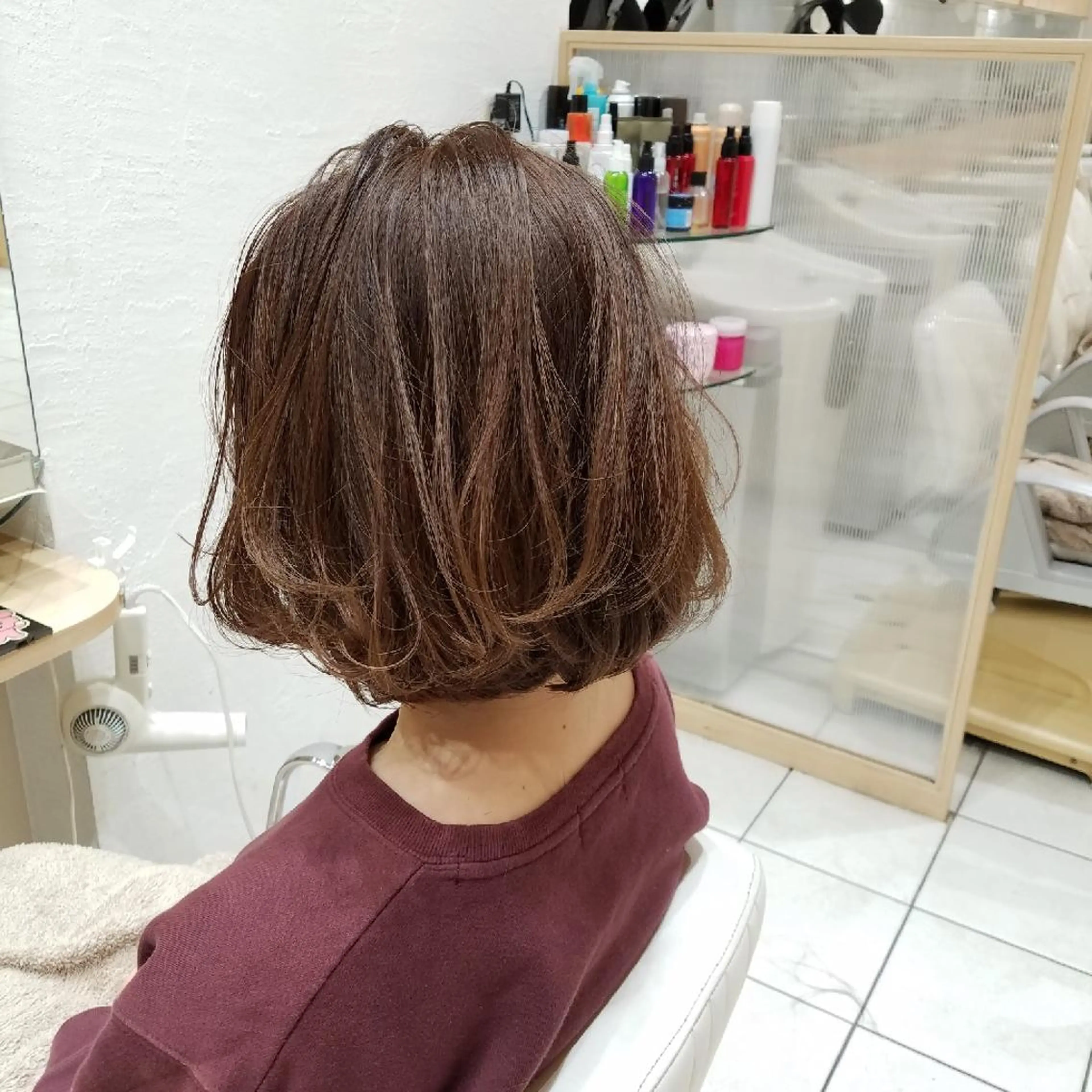 ミディアム ボブ BLUE MOON 辻岡健太のヘアスタイル