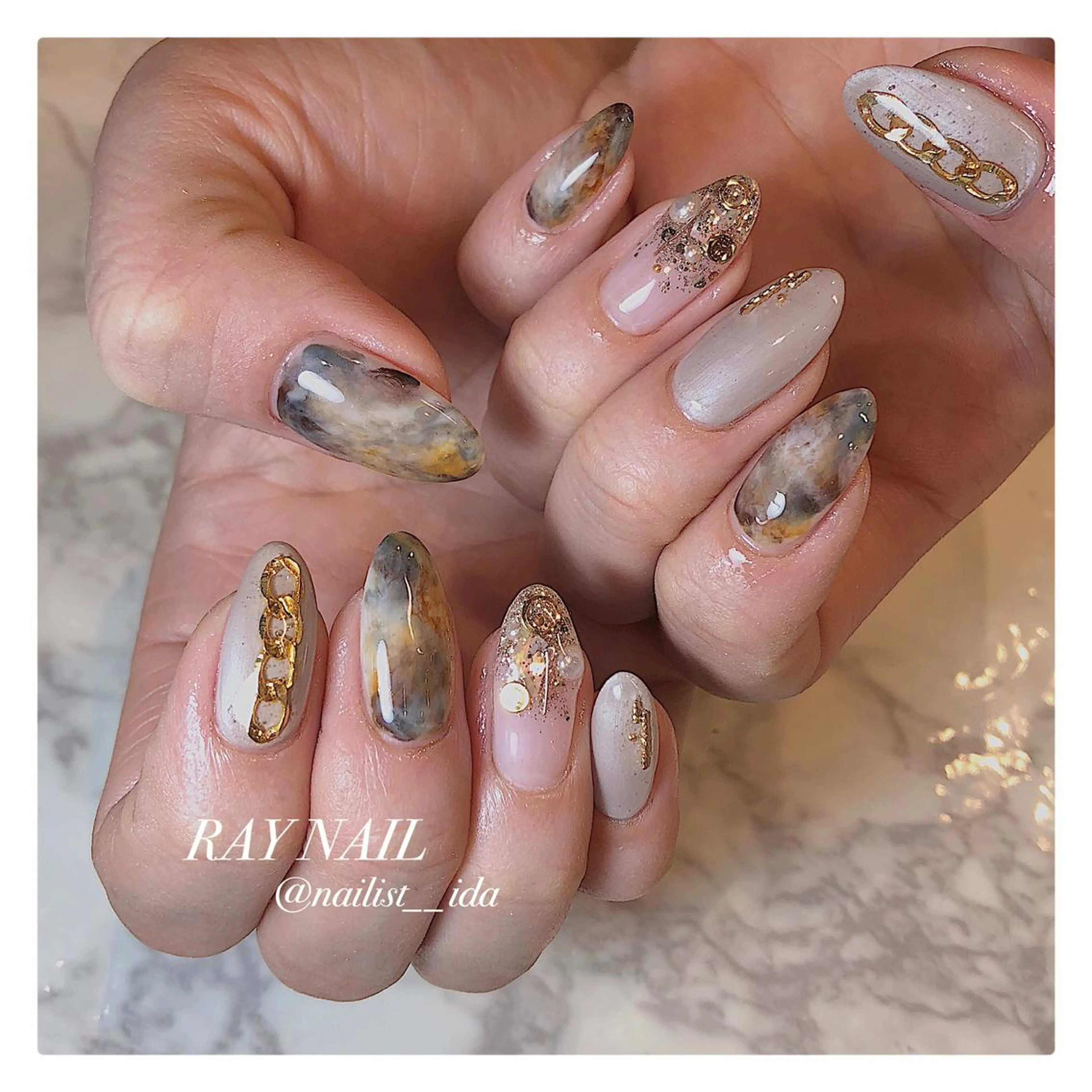 ネイル ニュアンスネイル Arowa 伊田のネイルデザイン