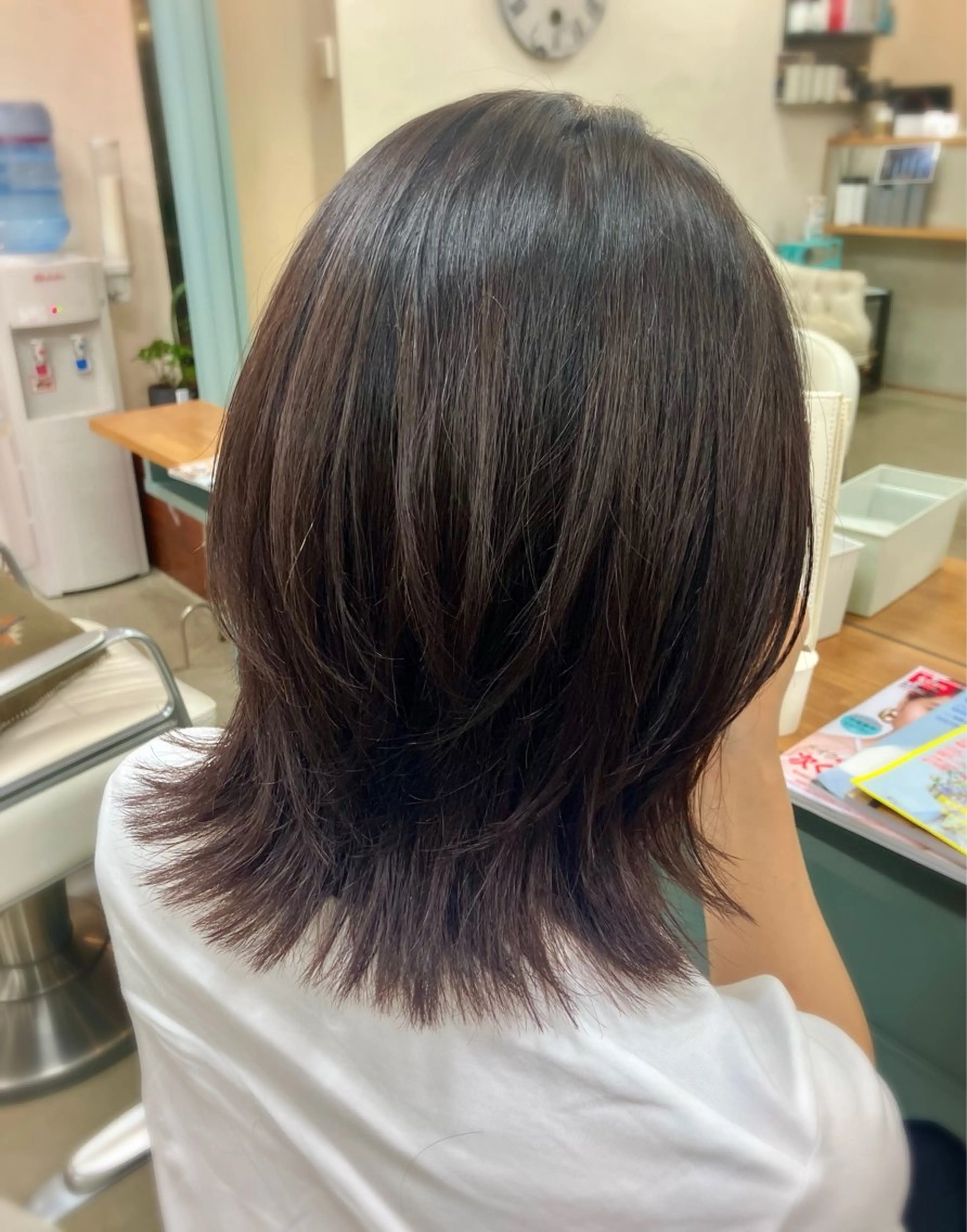 ミディアム レイヤーカット 似合わせ×透明感 カラー🤍MAOのヘアスタイル