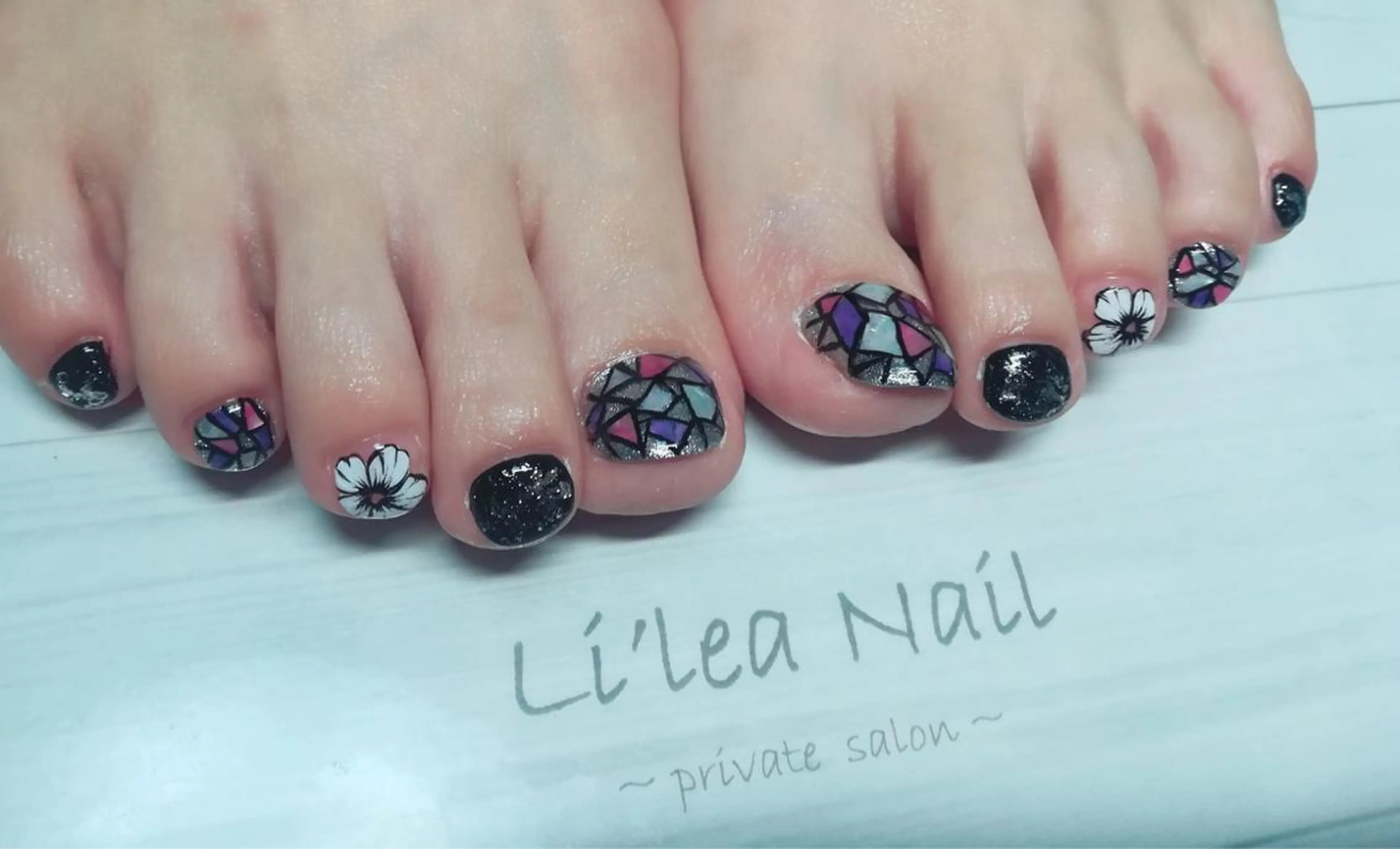 ネイル Li'leaNail AINAのネイルデザイン