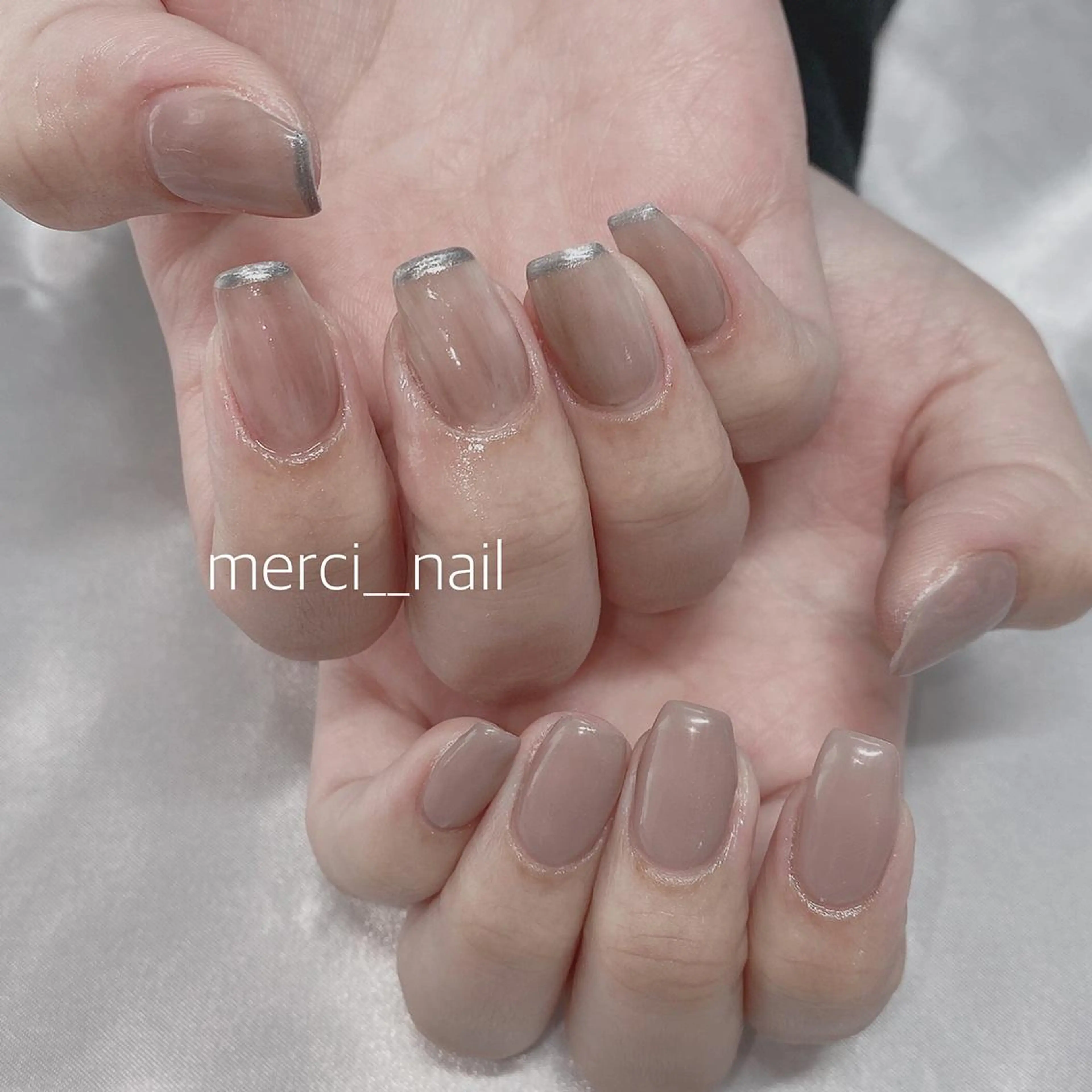 ネイル クリアネイル フラッシュネイル フレンチネイル 韓国ネイル マグネットネイル ハンドネイル merci nailのネイルデザイン