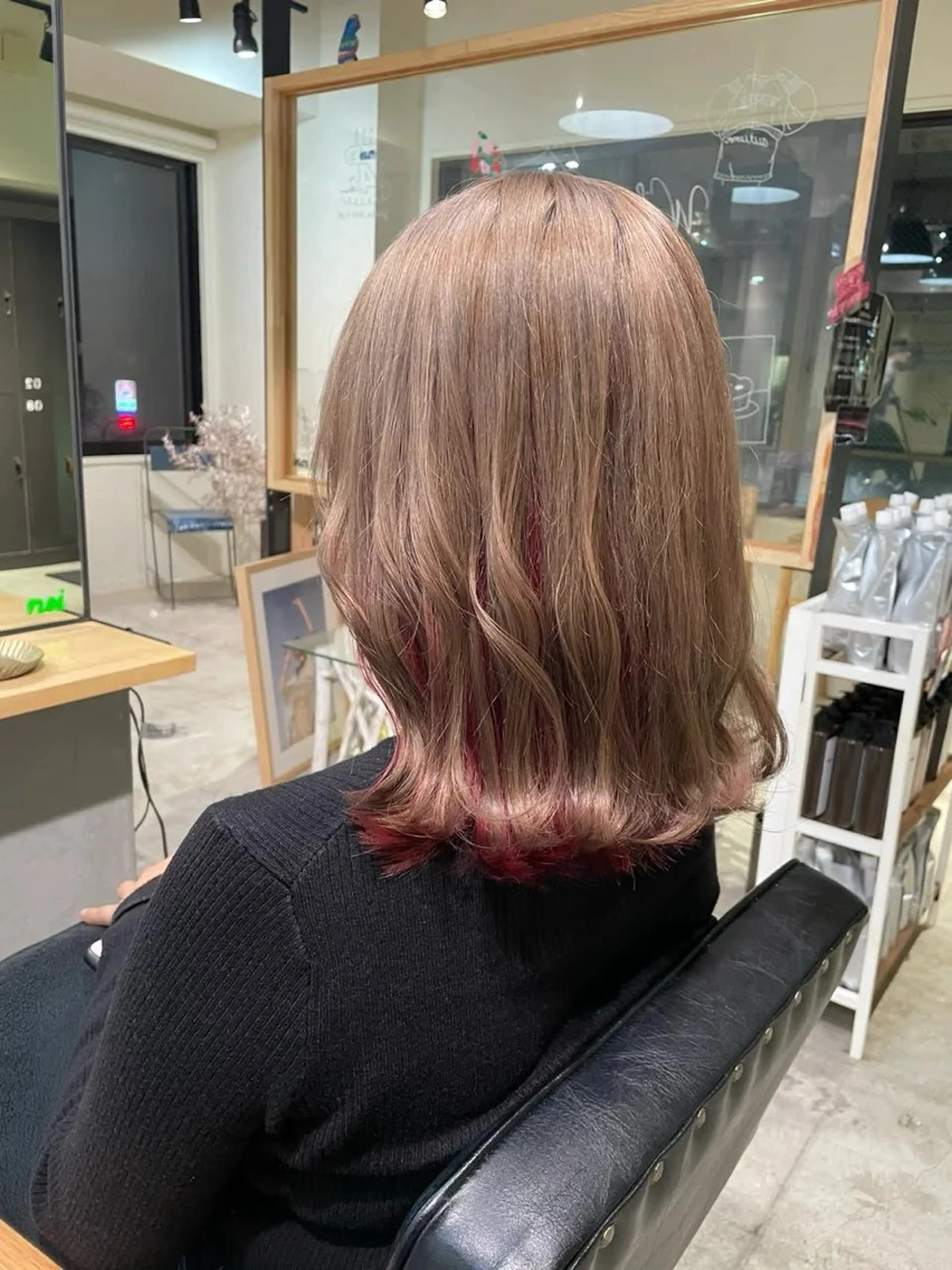 ミディアム カラー ベージュカラー ダブルカラー インナーカラー ミルクティーベージュ レッドカラー KAHO(noi) 金山/水素カラーのその他イメージ