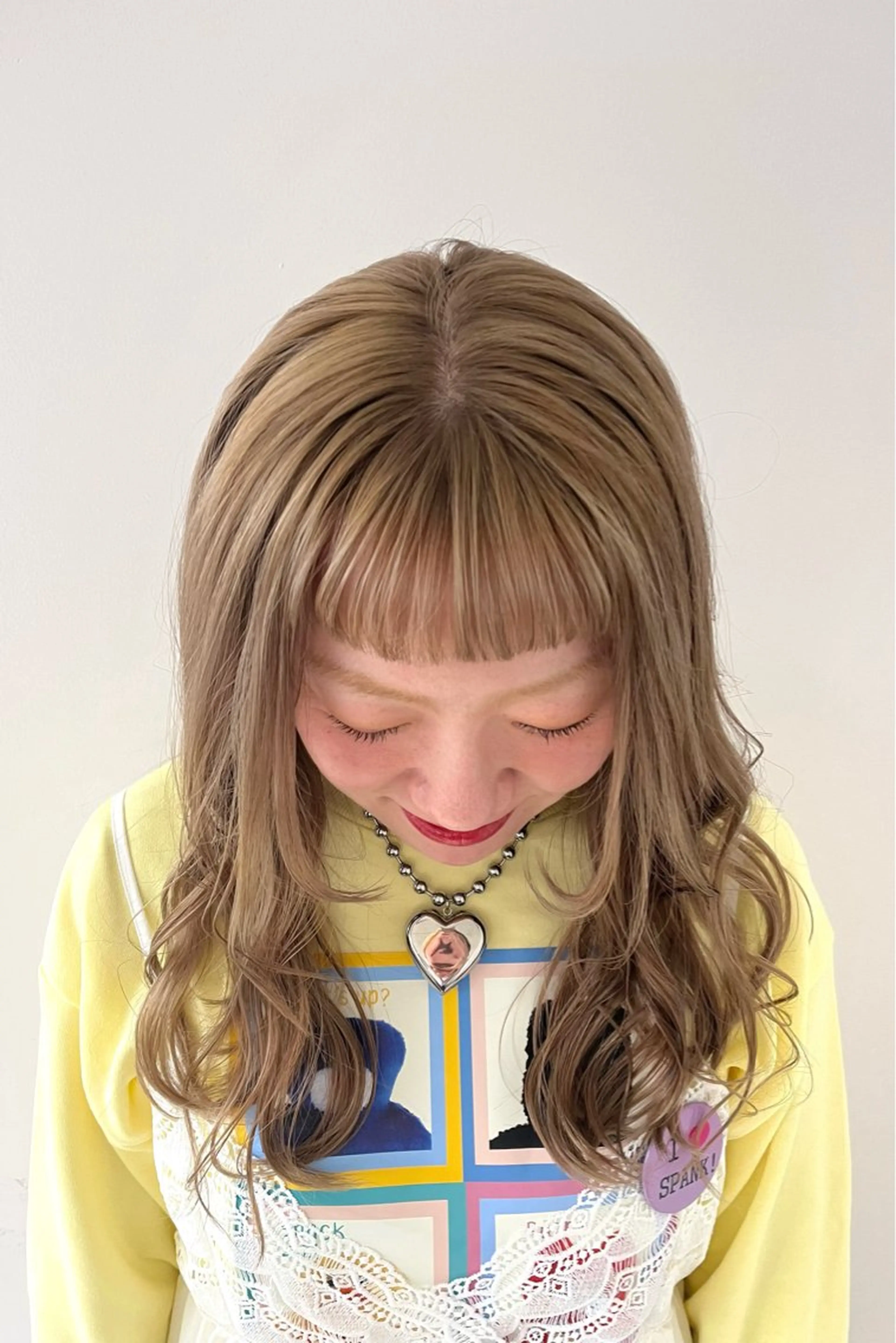 ロング カラー ヘアカラー トリートメント Kasumi | くすみブラウン×渋谷のヘアスタイル