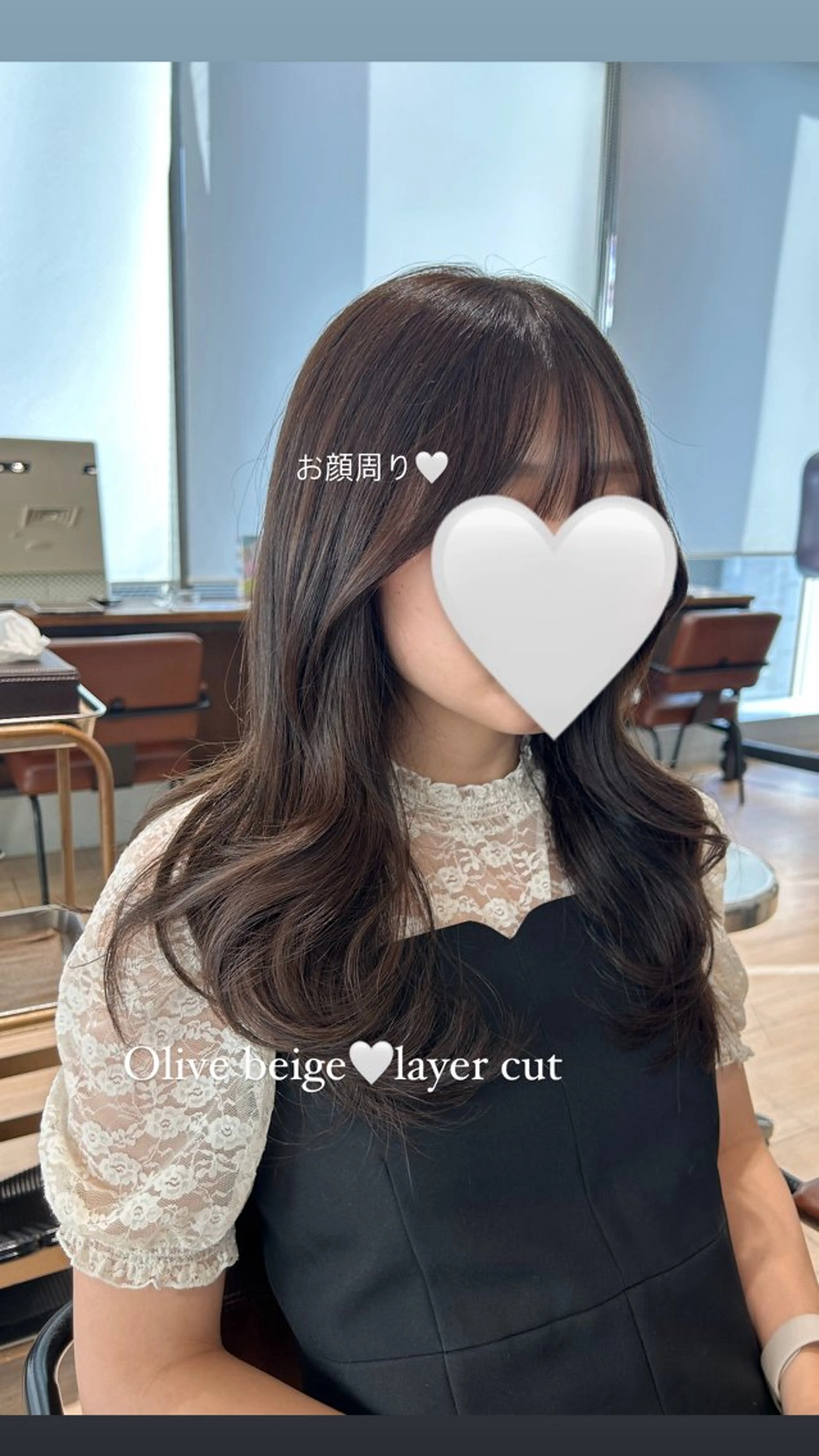 セミロング カラー ベージュカラー 透明感カラー オリーブベージュ 顔周りカット レイヤーカット 🍼顔周りカット/ レイヤー/小川華奈のヘアスタイル