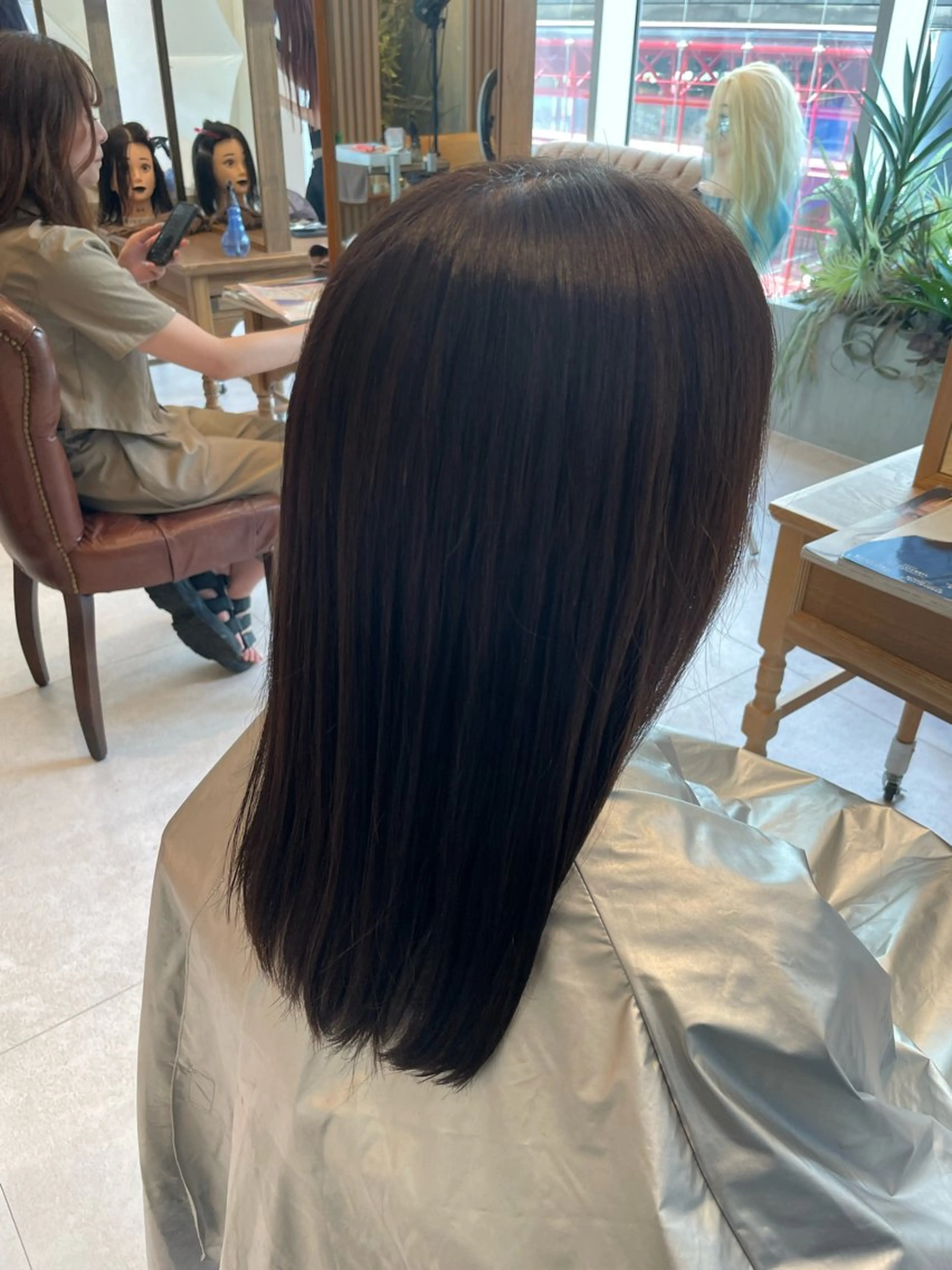 ミディアム cloe中目黒店所属・Cloe中目黒店 さなのヘアスタイル