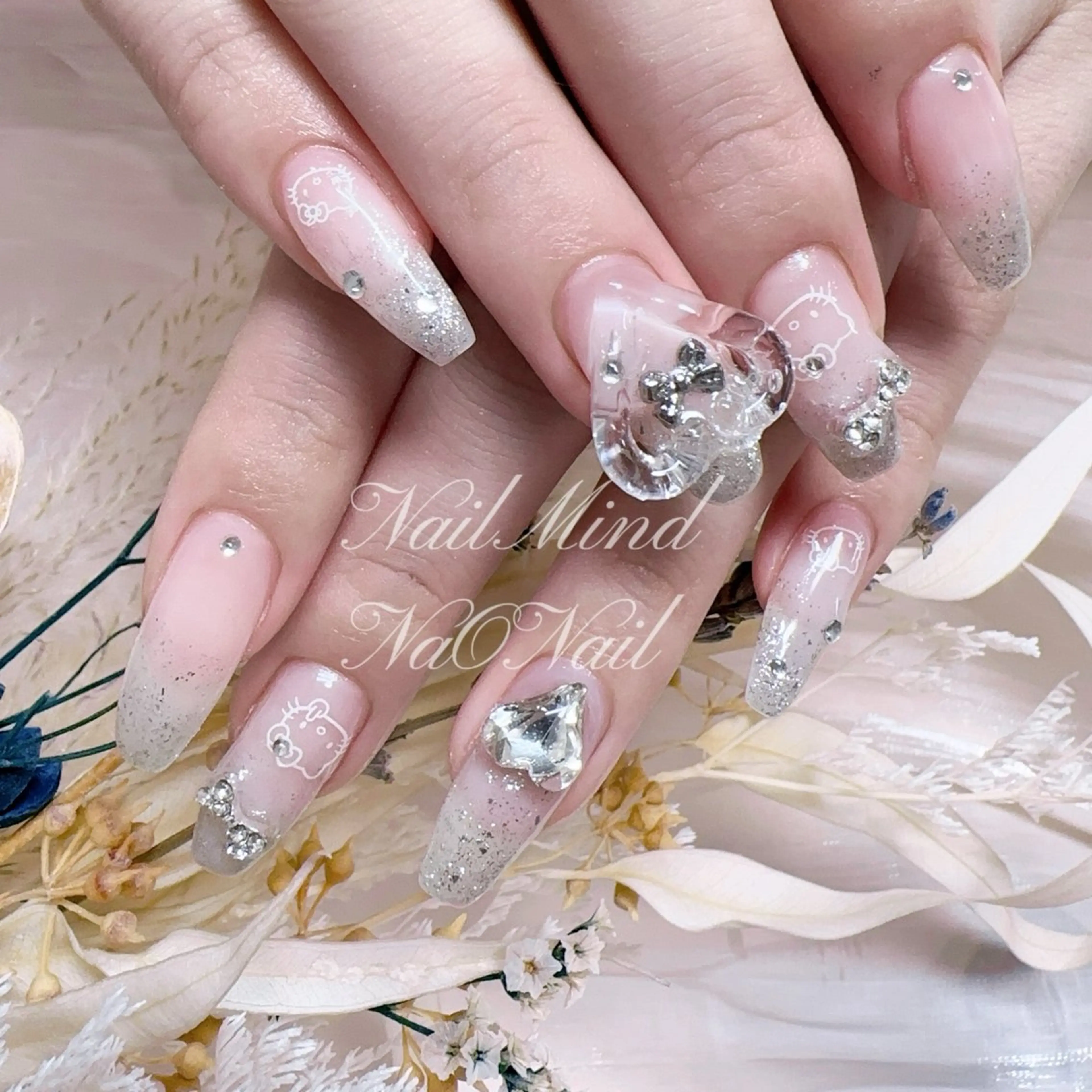 ネイル ハンドネイル Nail Mind (NaONail）のネイルデザイン