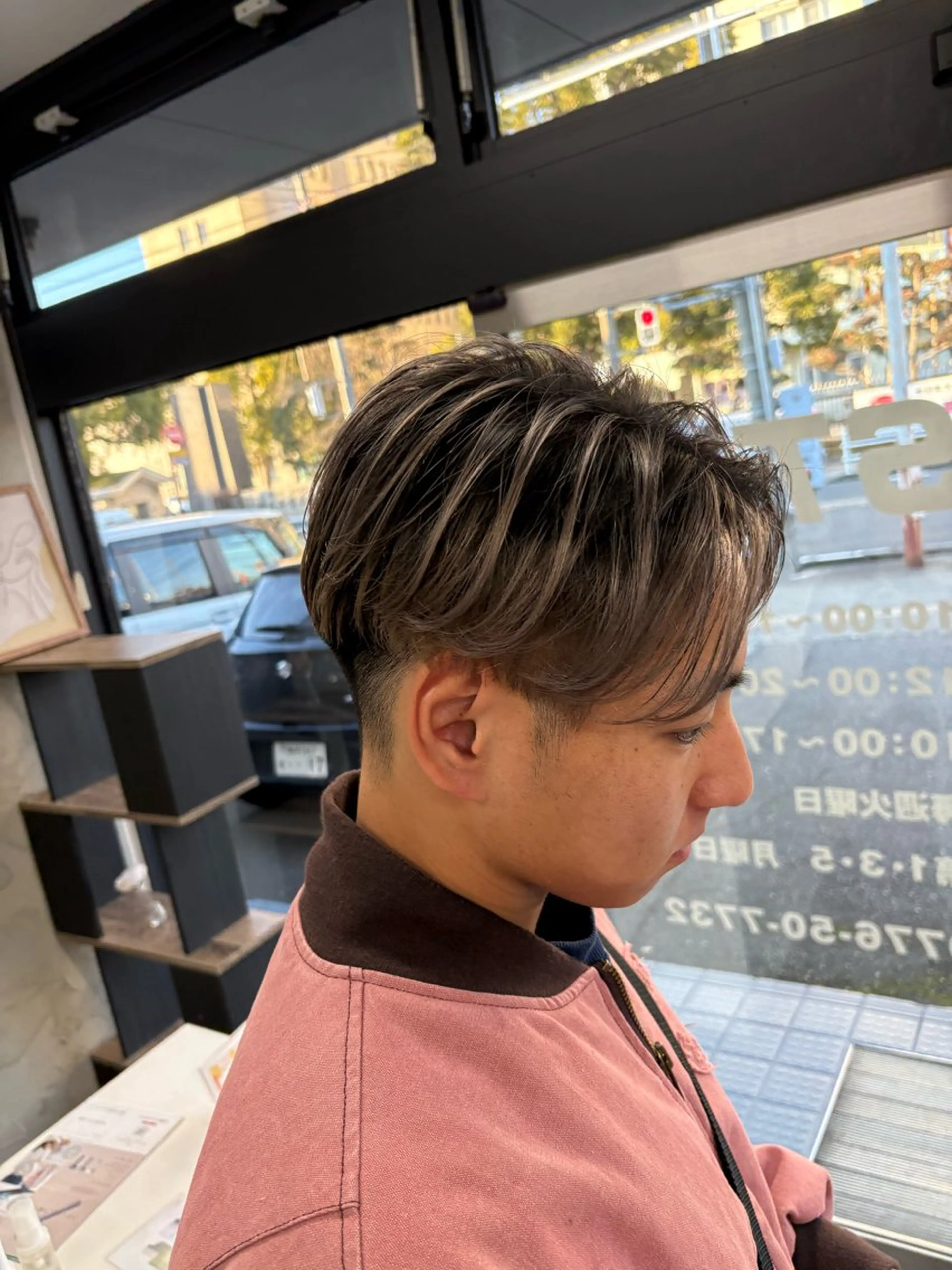 ショート カラー メンズ メンズバレイヤージュ バレイヤージュ レイヤーカット 高久 翔大のヘアスタイル