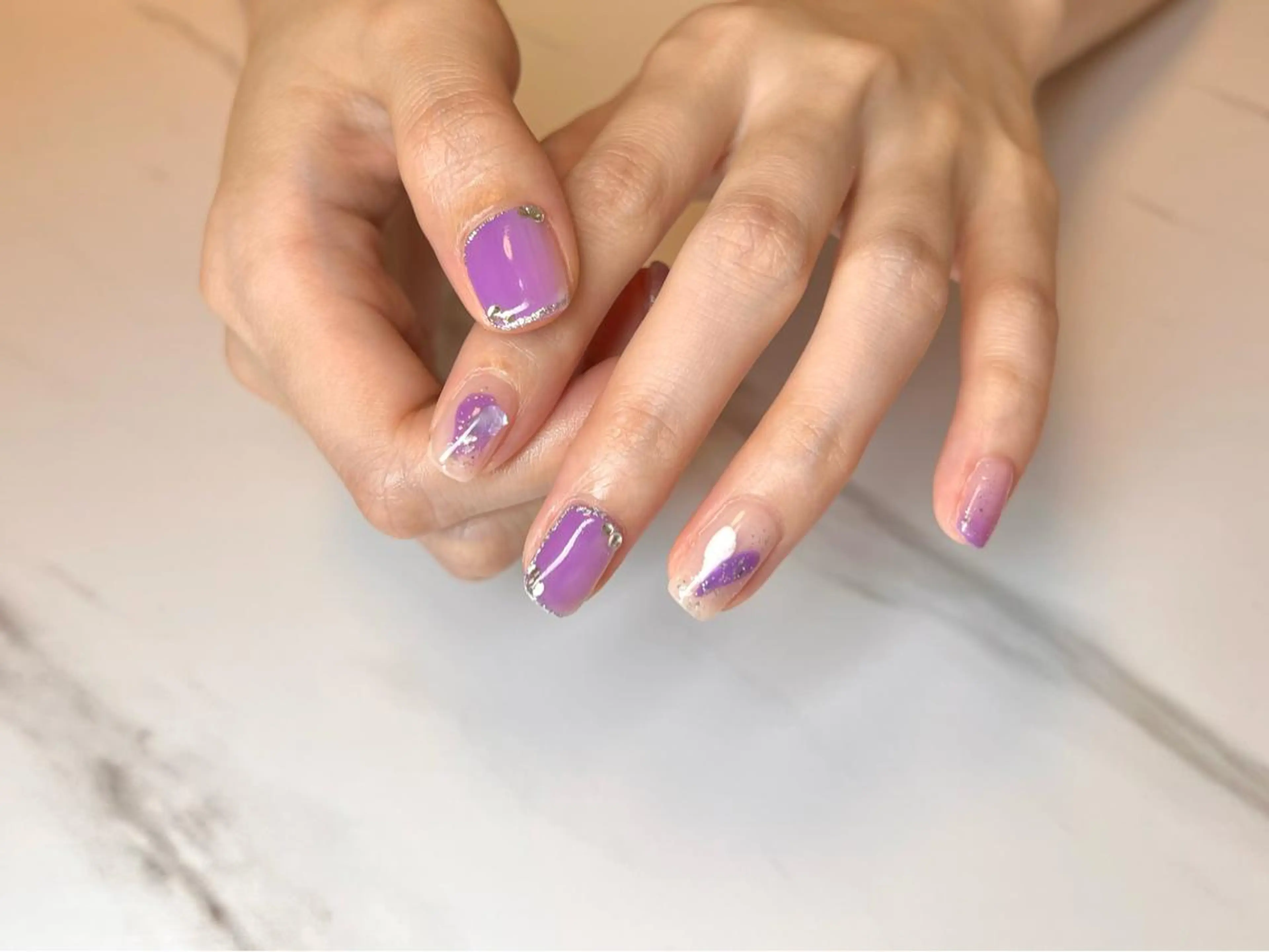 ショート ネイリスト シンのネイルデザイン