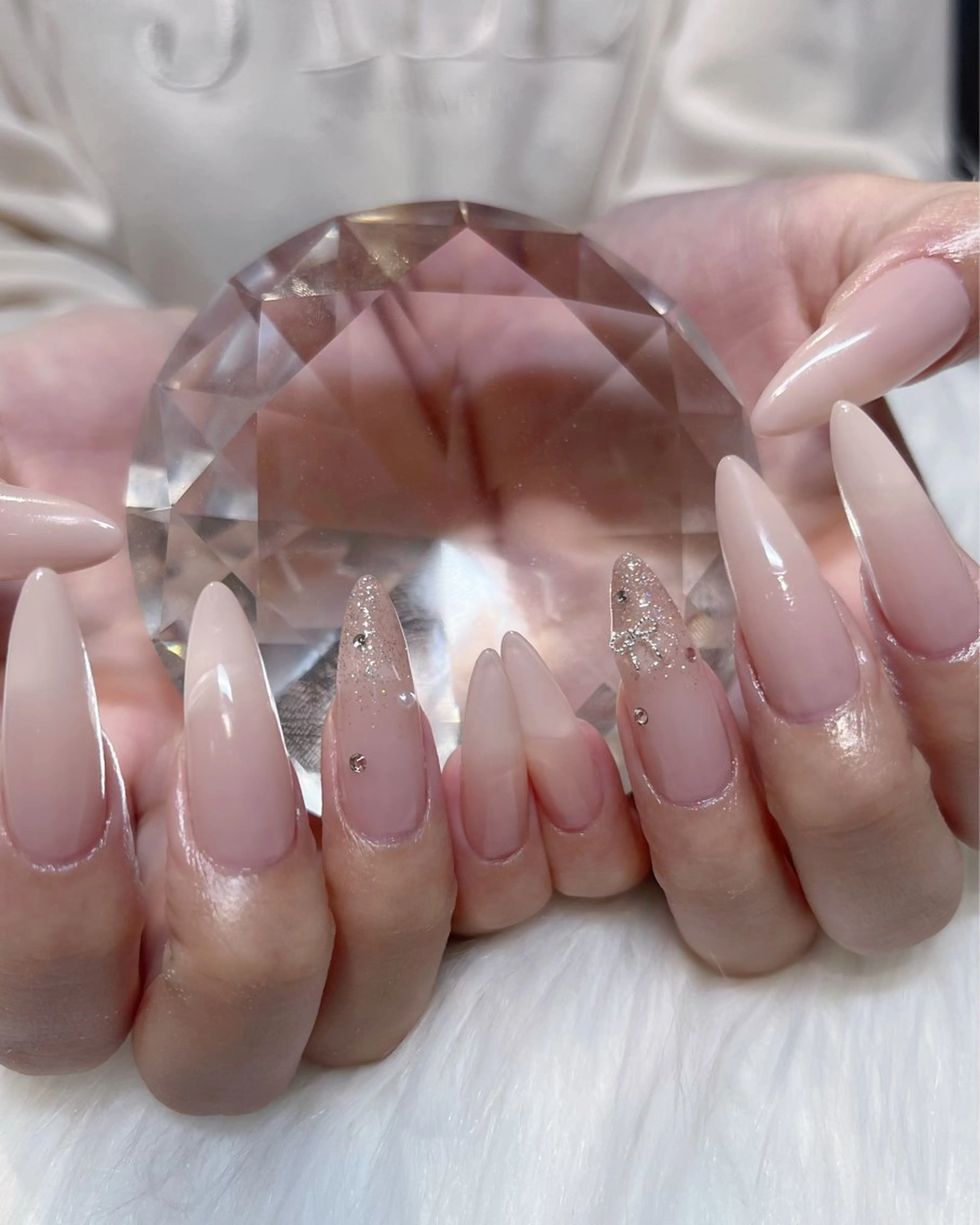 10本長さだしワンカラー+2本アート✨ 【オフあり】+料金でフラッシュ.マグネット変更◎の写真