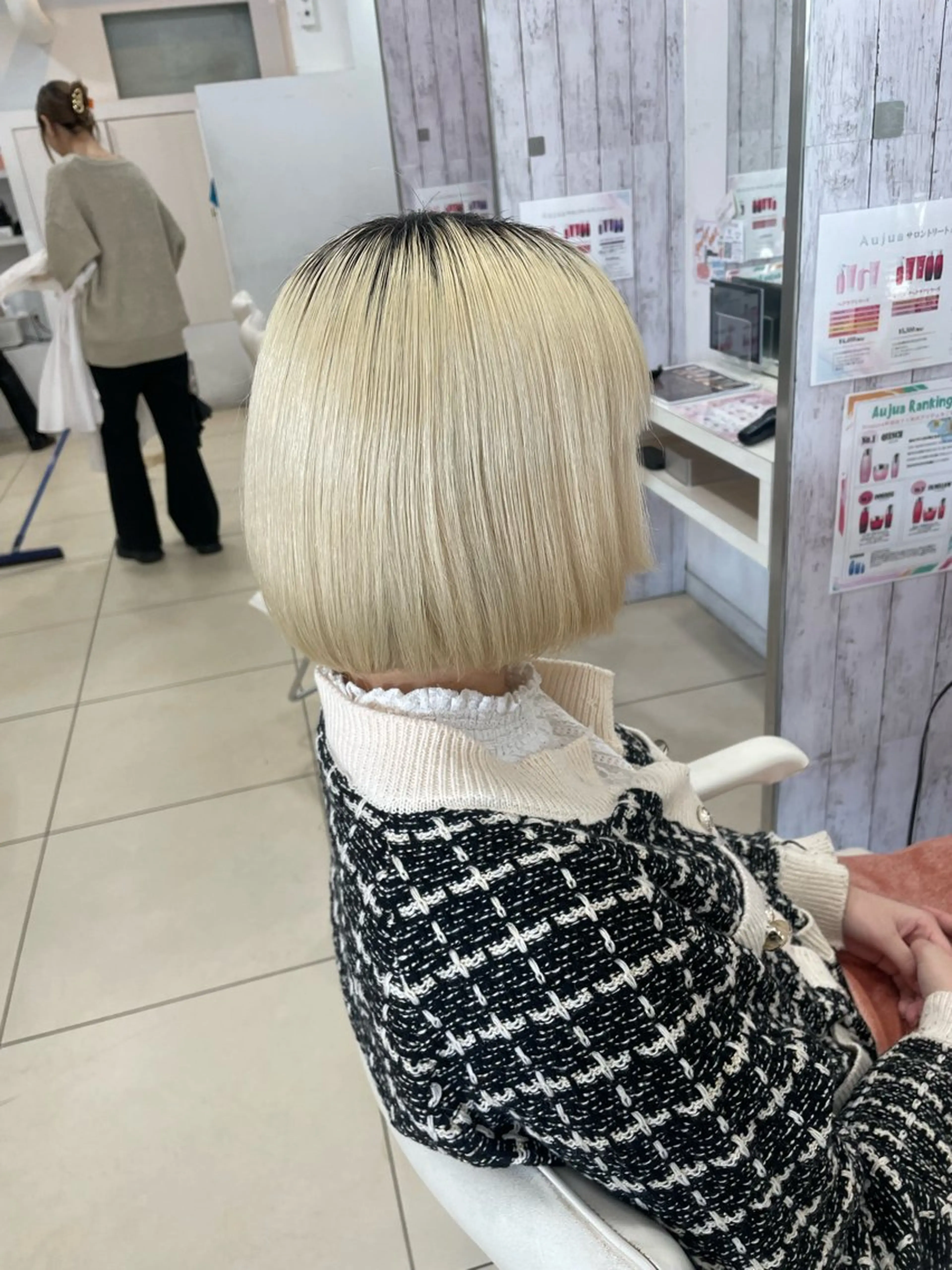 ショート カット 🌸暖色髪質改善 MEI🌸のヘアスタイル