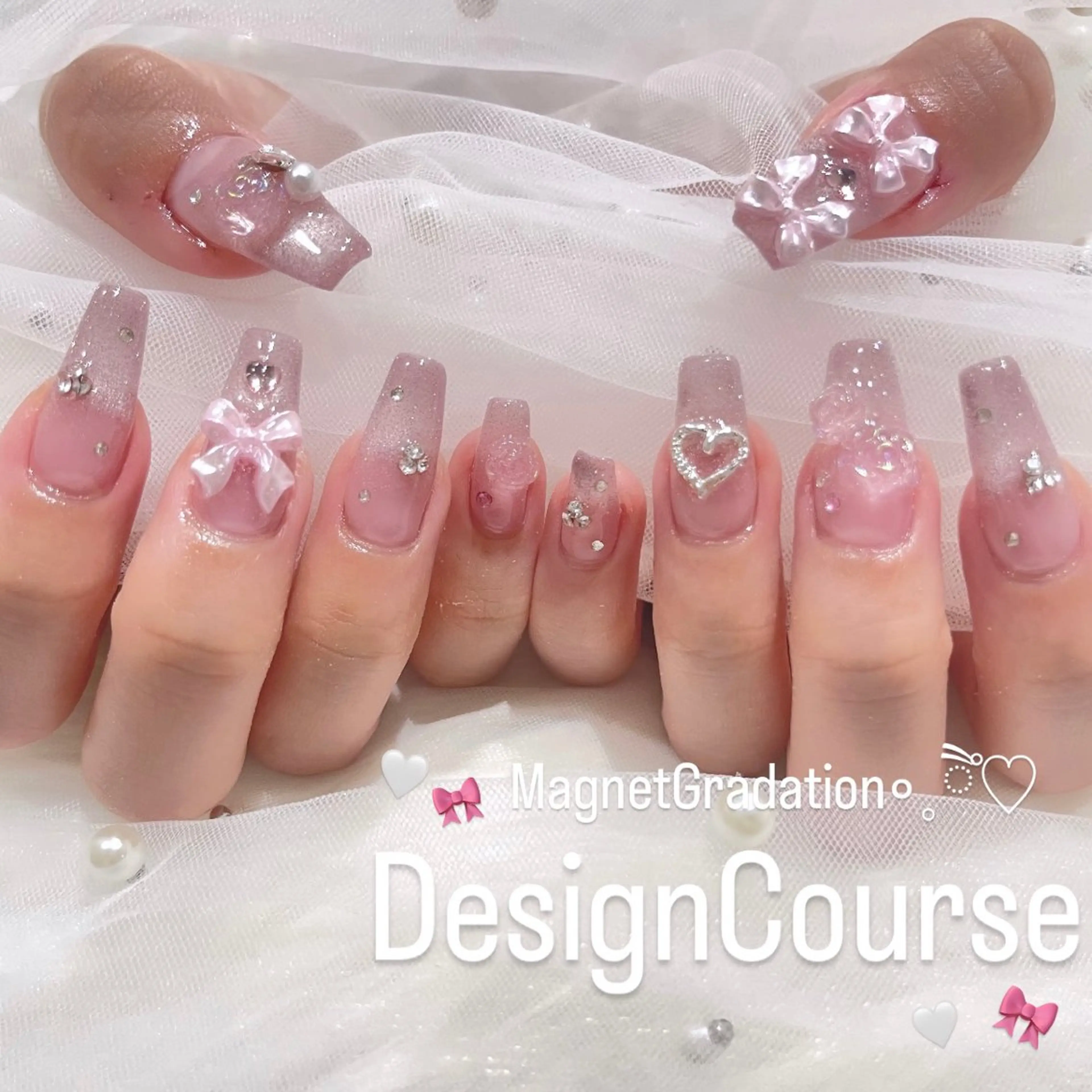 ネイル ハンドネイル 🧁fein. nana🩵のネイルデザイン