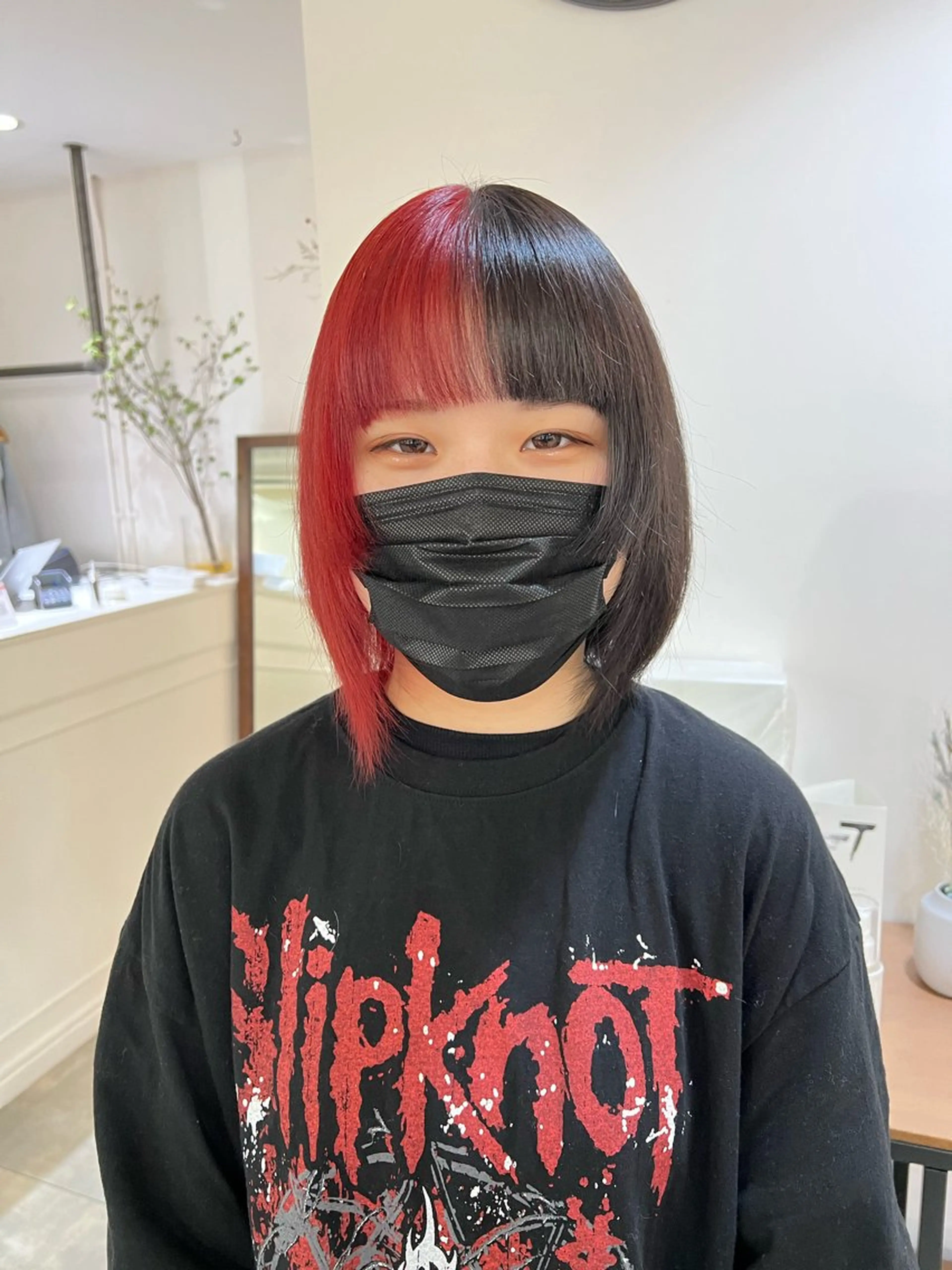 ショート カラー ヘアカラー トリートメント ケアブリーチ/ili 村上佳那多のヘアスタイル