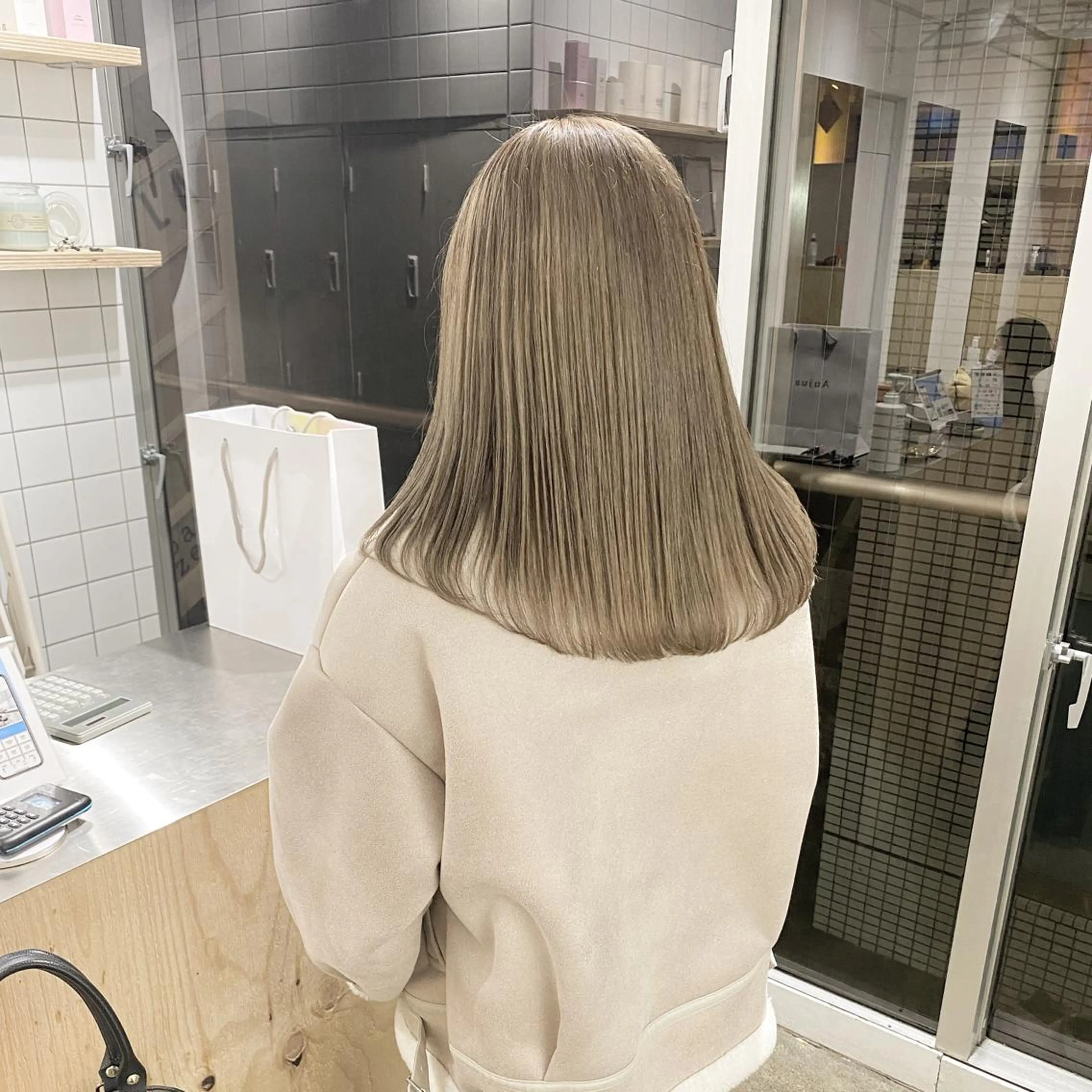 ミディアム オリーブ、カーキ系 No.1シラトリのヘアスタイル