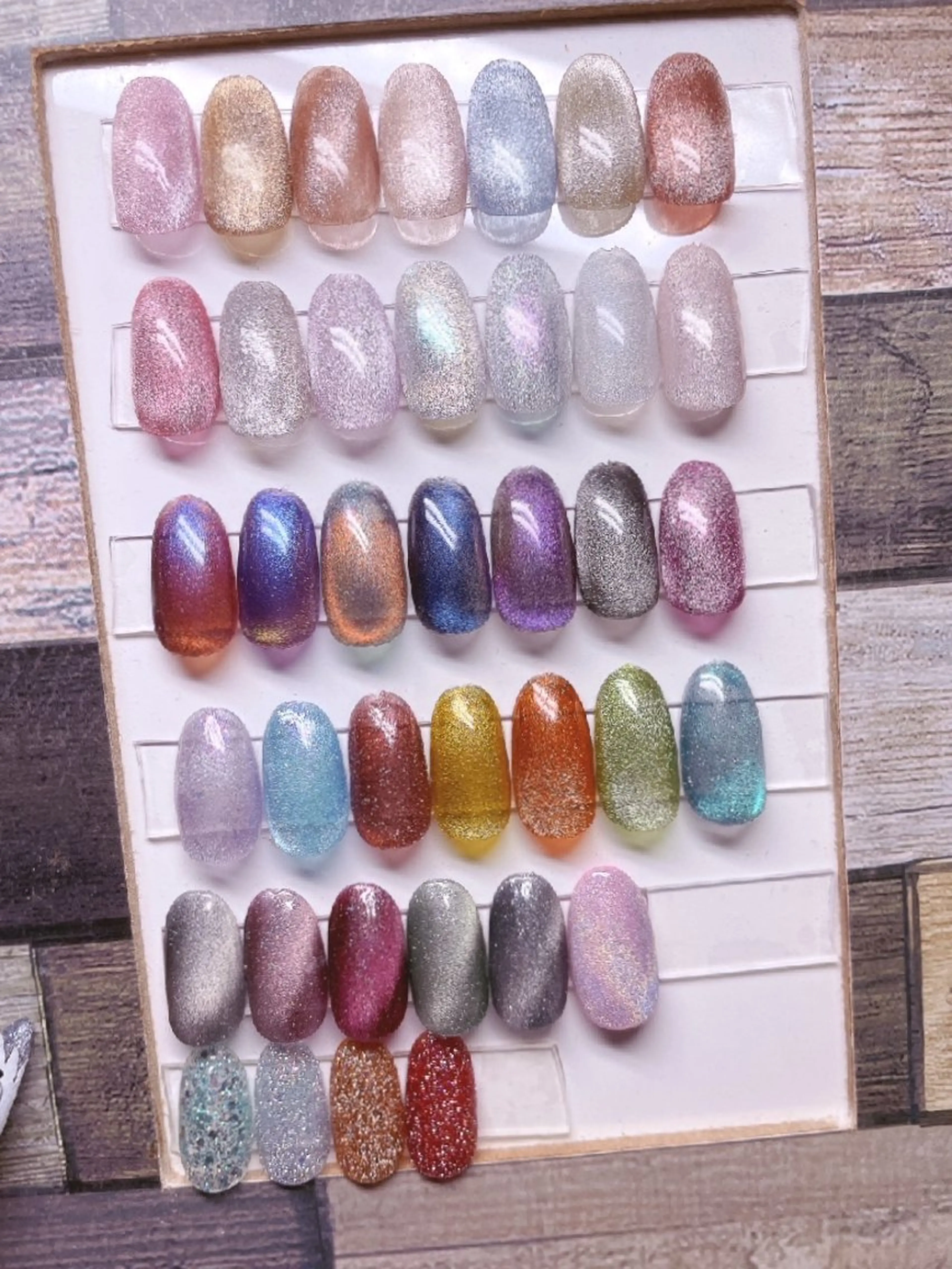 ネイル マグネットネイル NAKAJIMA ERIKAのネイルデザイン