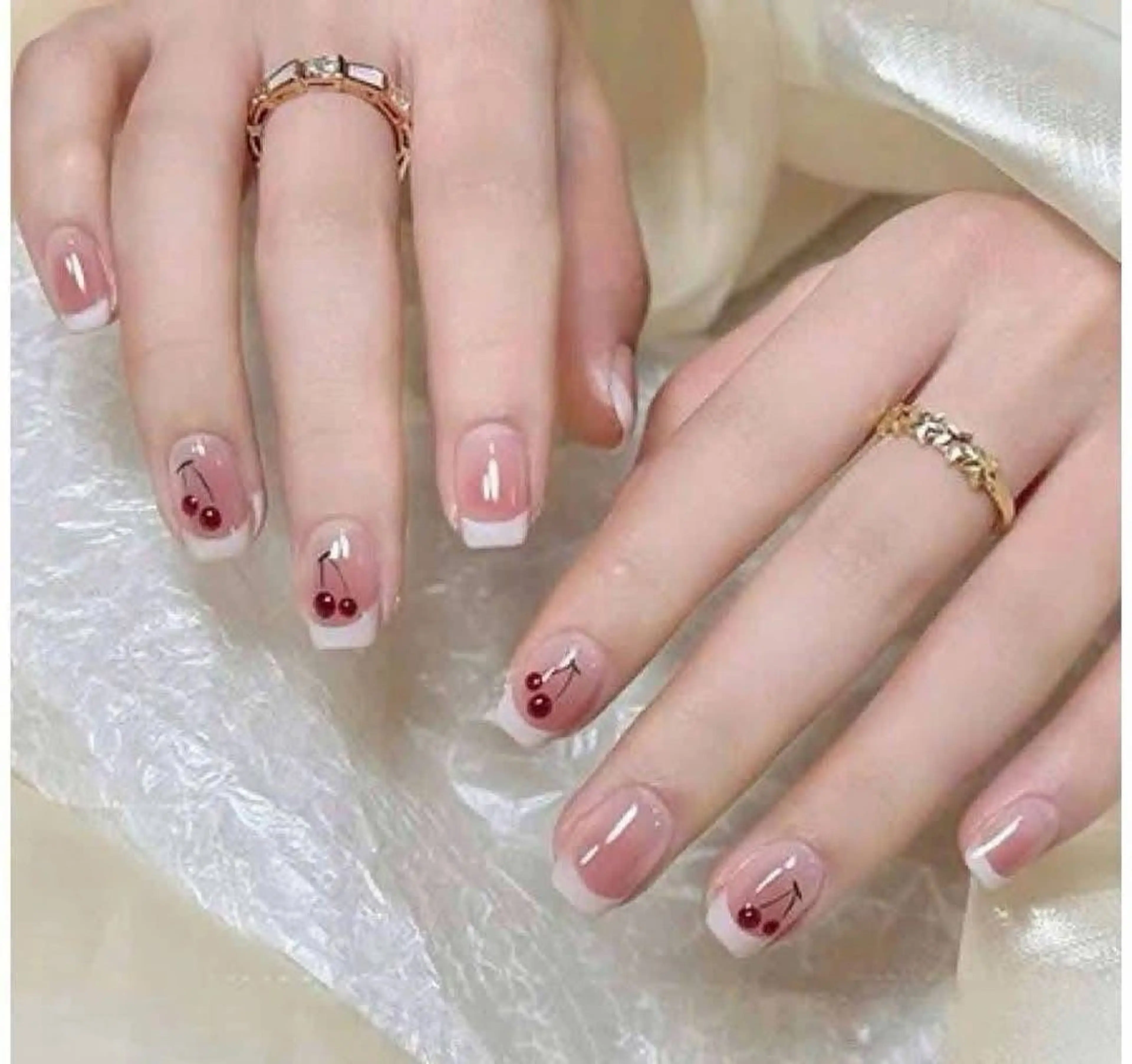 ネイル アートネイル フレンチネイル ジェルネイル グラデーション 韓国ネイル 久保田 マリコのネイルデザイン