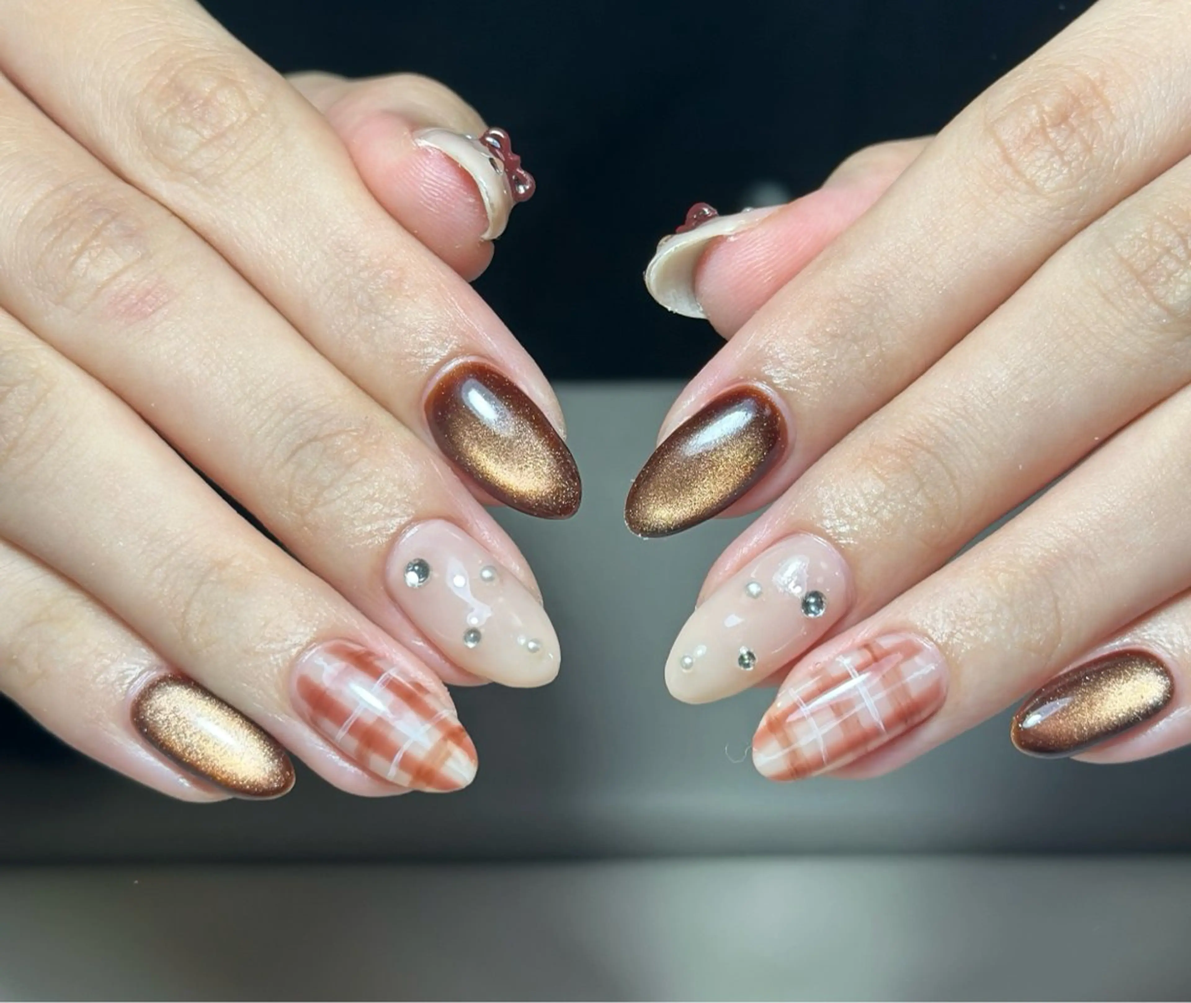 ネイル ハンドネイル ハンドケア 🍑 momo_nailのネイルデザイン