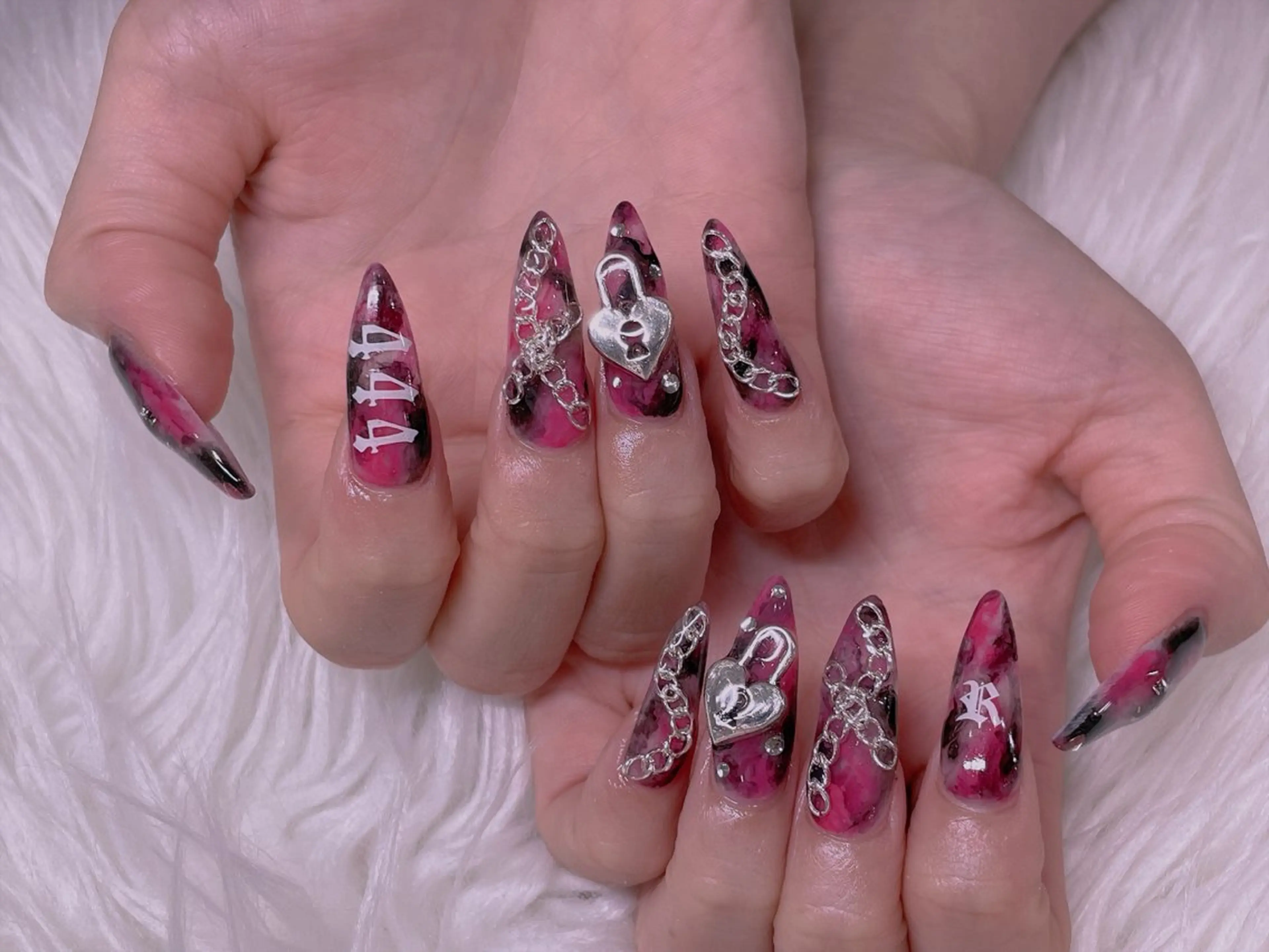 ネイル 長さだし専門店 M2　rikaのネイルデザイン