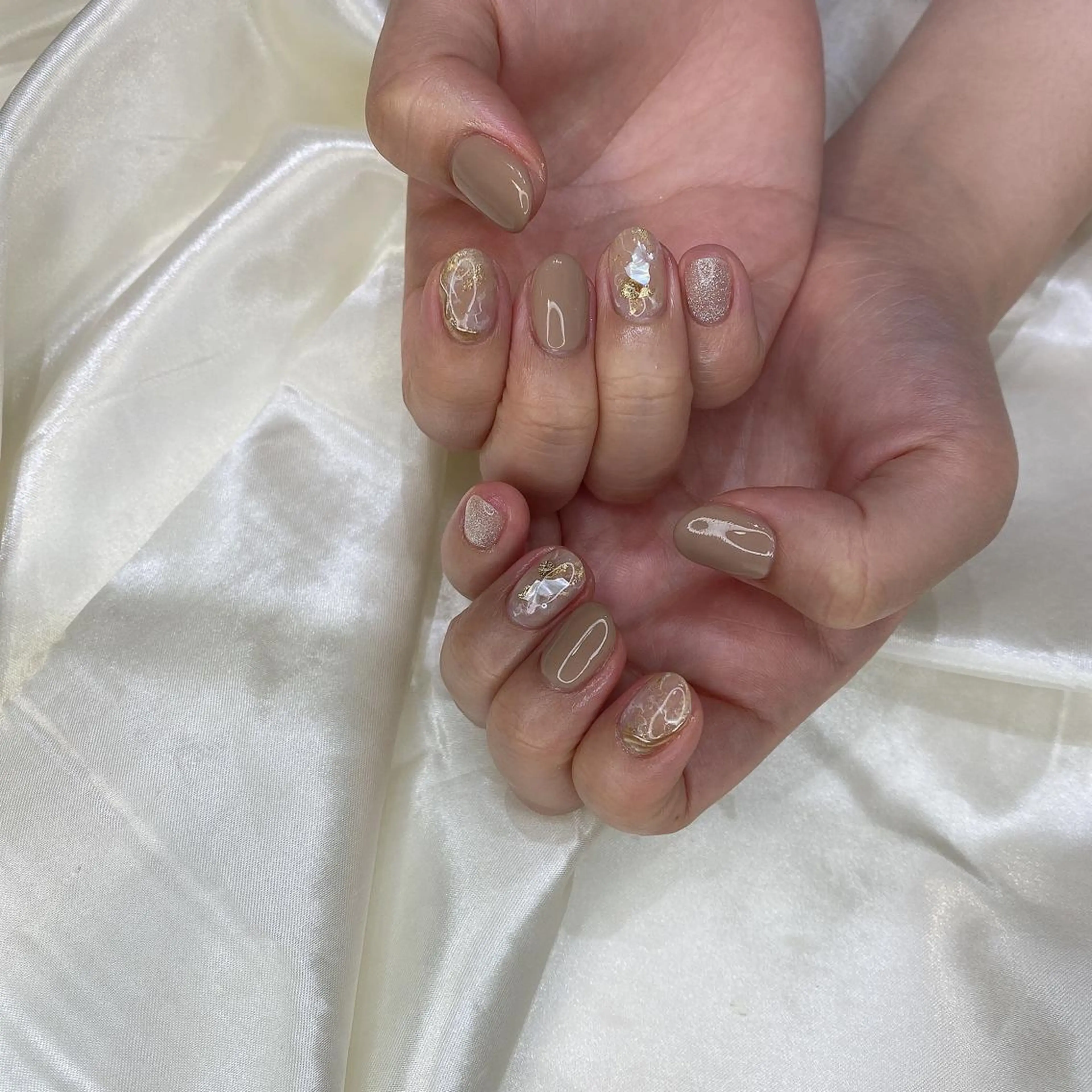 ネイル ハンドネイル 西岡 杏のネイルデザイン