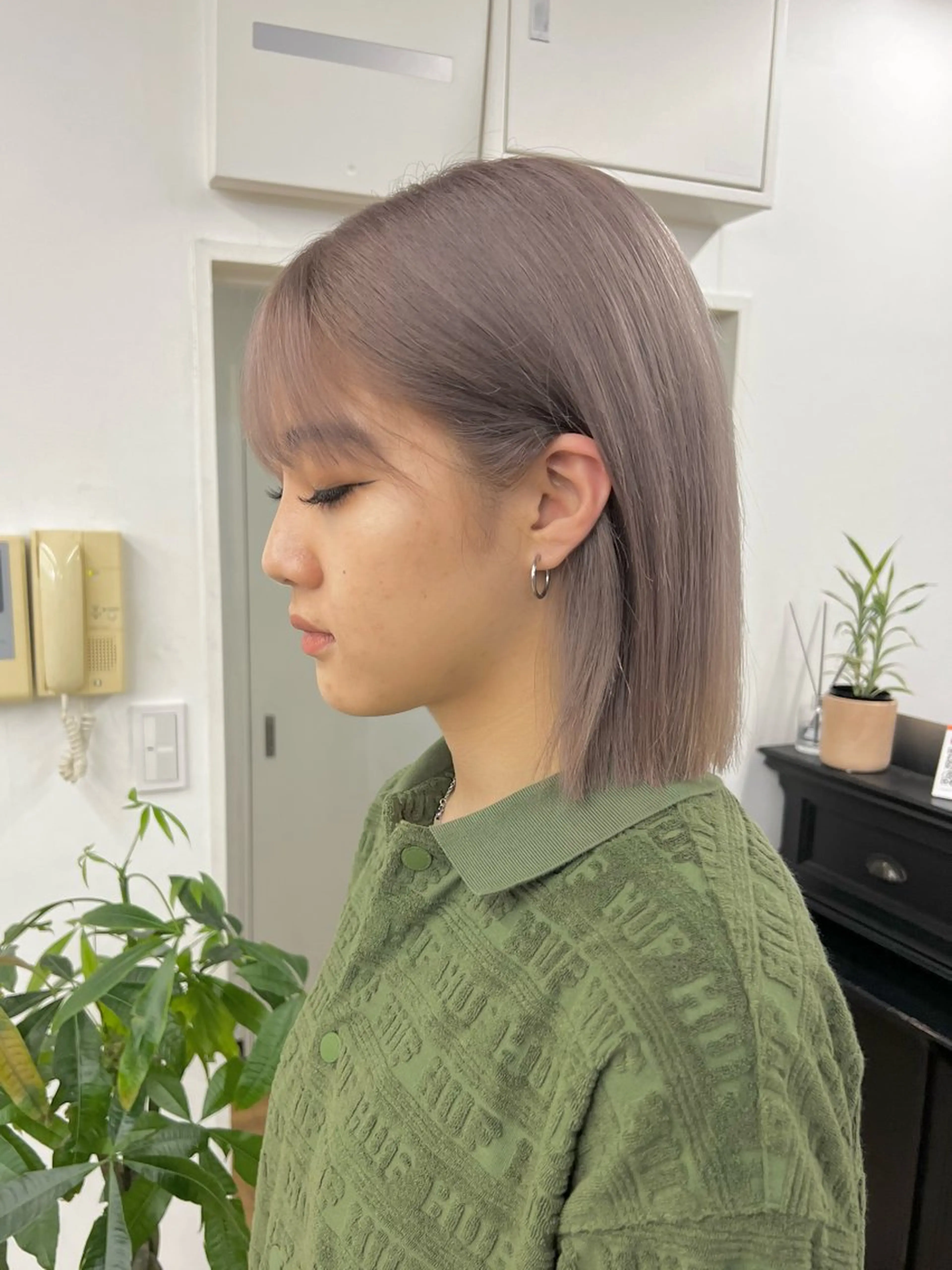 ショート カラー ベージュカラー ブリーチ ブロンド ブラウンカラー ケアブリーチ ブリーチ　ハイトーン 特化🌈フジタハルキのヘアスタイル