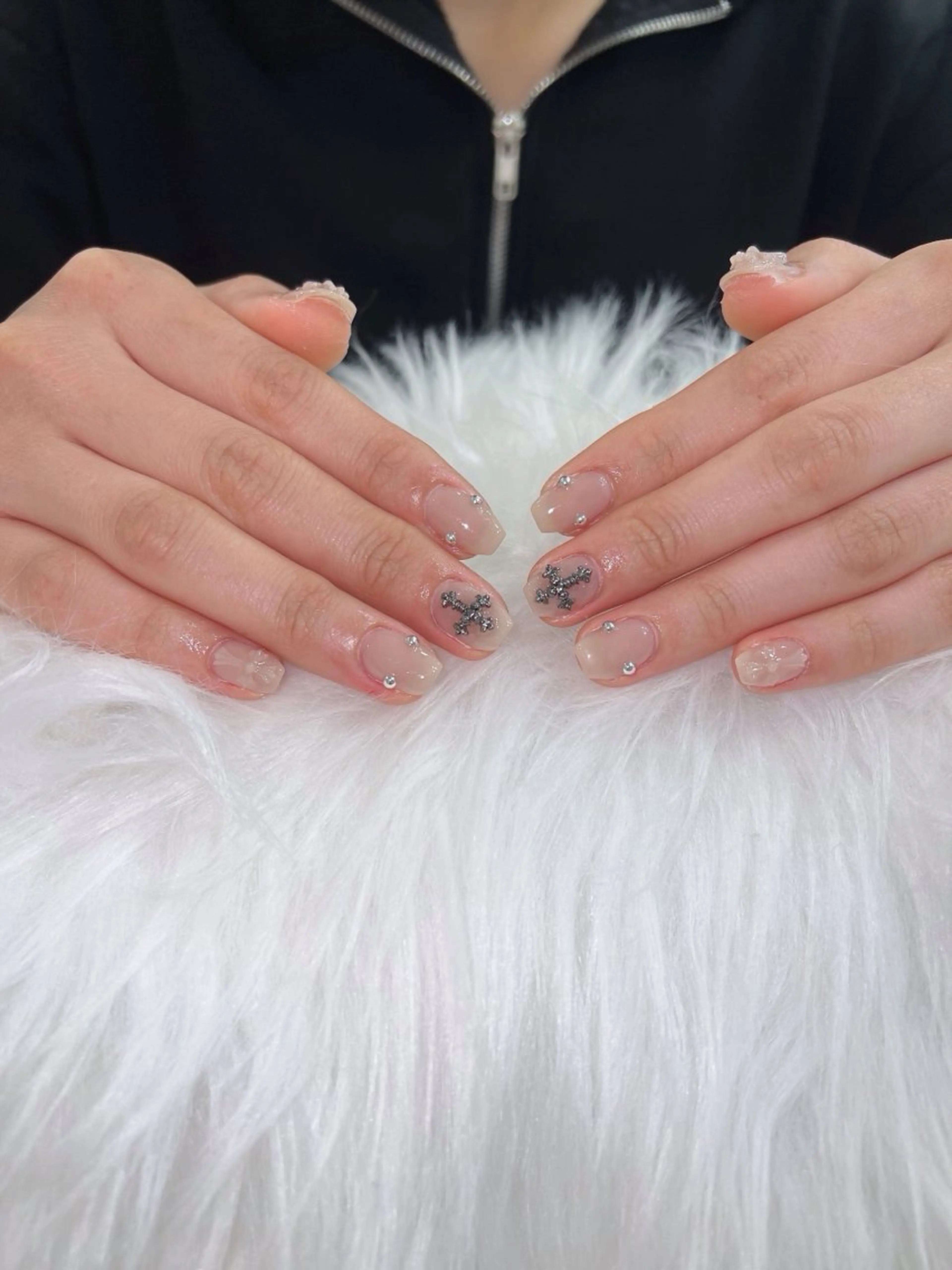 ネイル オーロラネイル ボルドー ブラウン 氷ネイル・うるうるネイル キラキラネイル ハンドネイル Sora  Nail 長さ出し専門店のネイルデザイン