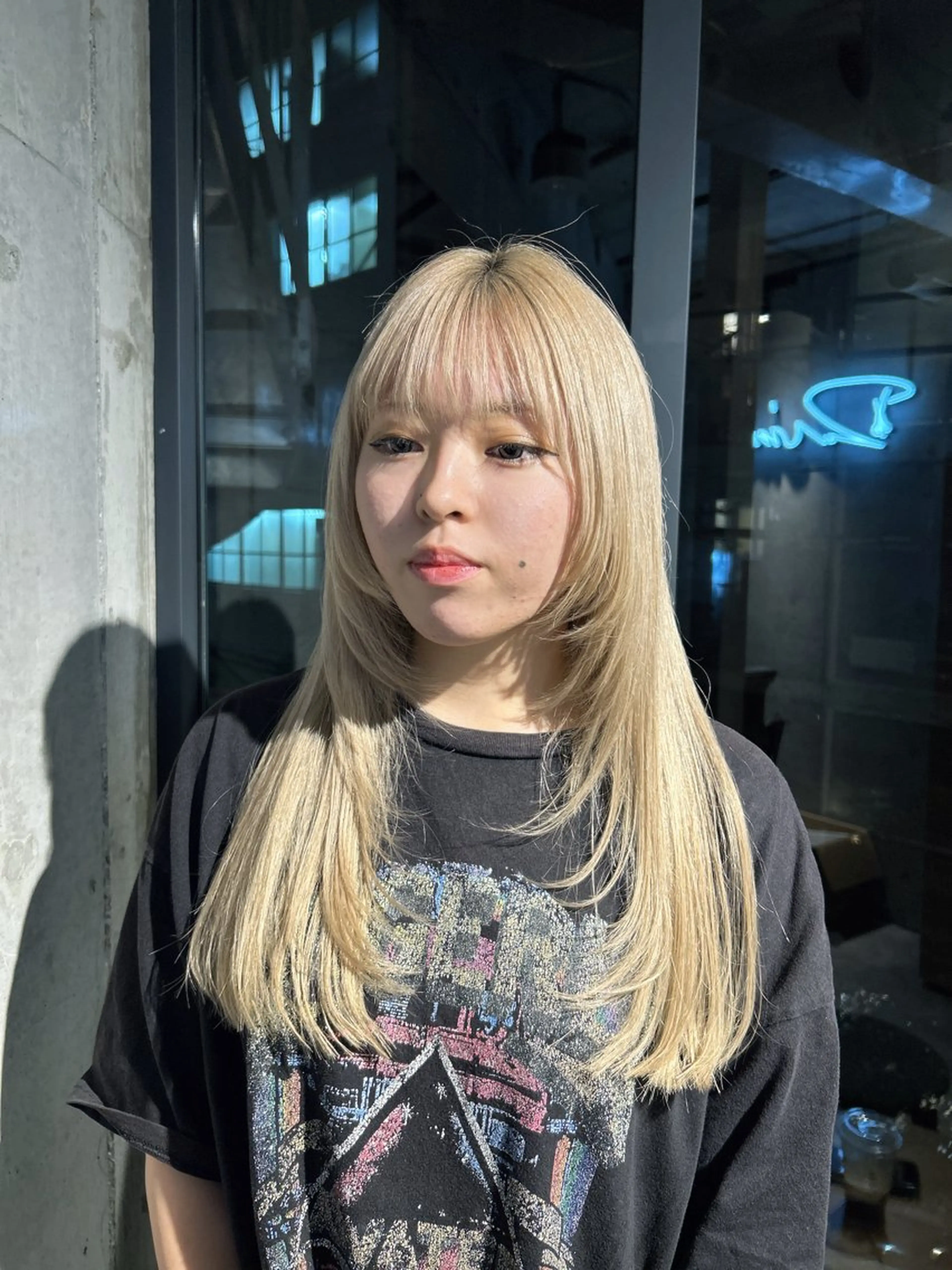 ロング ロングレイヤー レイヤーカット ロング 葉月/ボブ/ 透明感カラー／中目黒のヘアスタイル