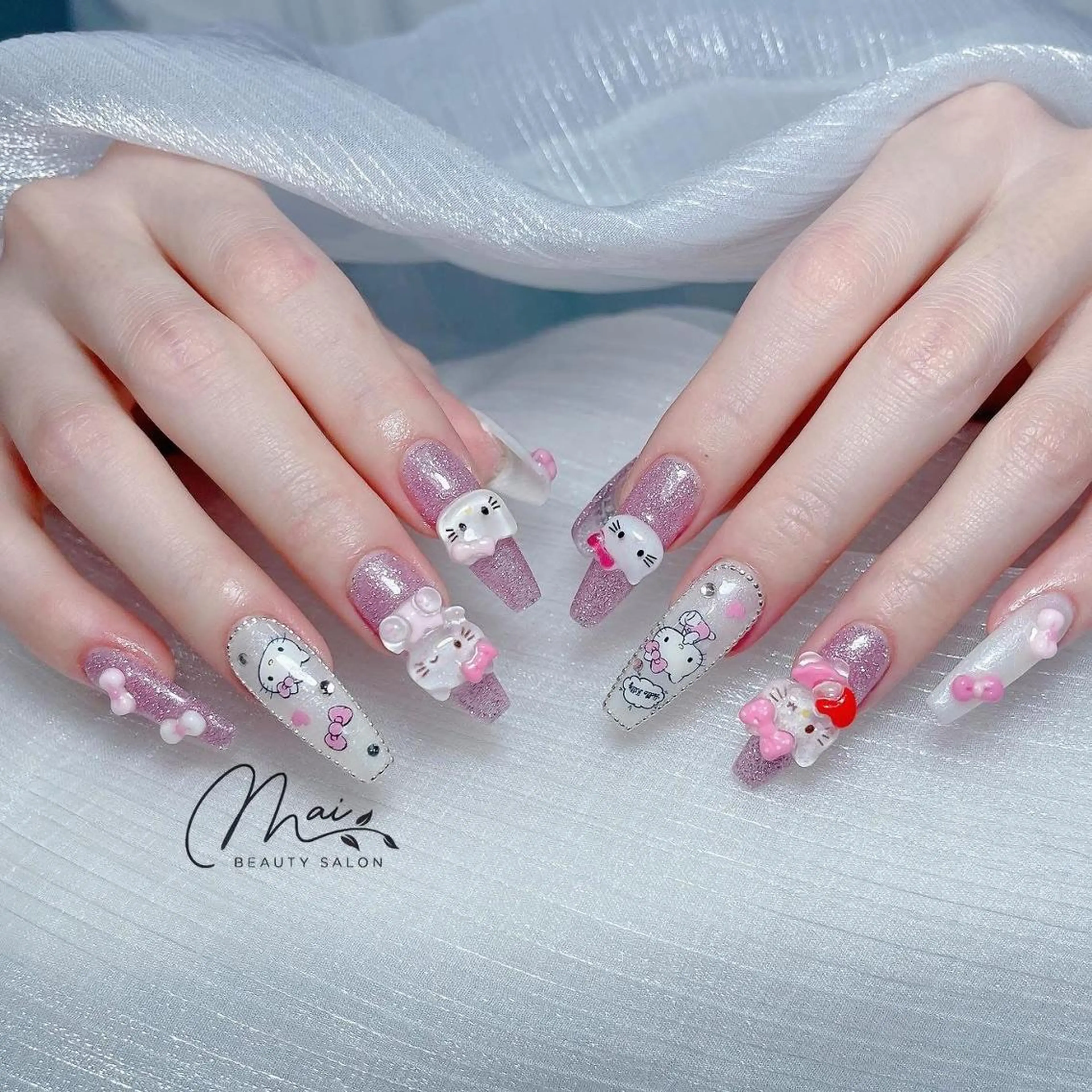 ネイル オーロラネイル チークネイル 長さ出し フラッシュネイル フットネイル MaiBeauty To Toのネイルデザイン