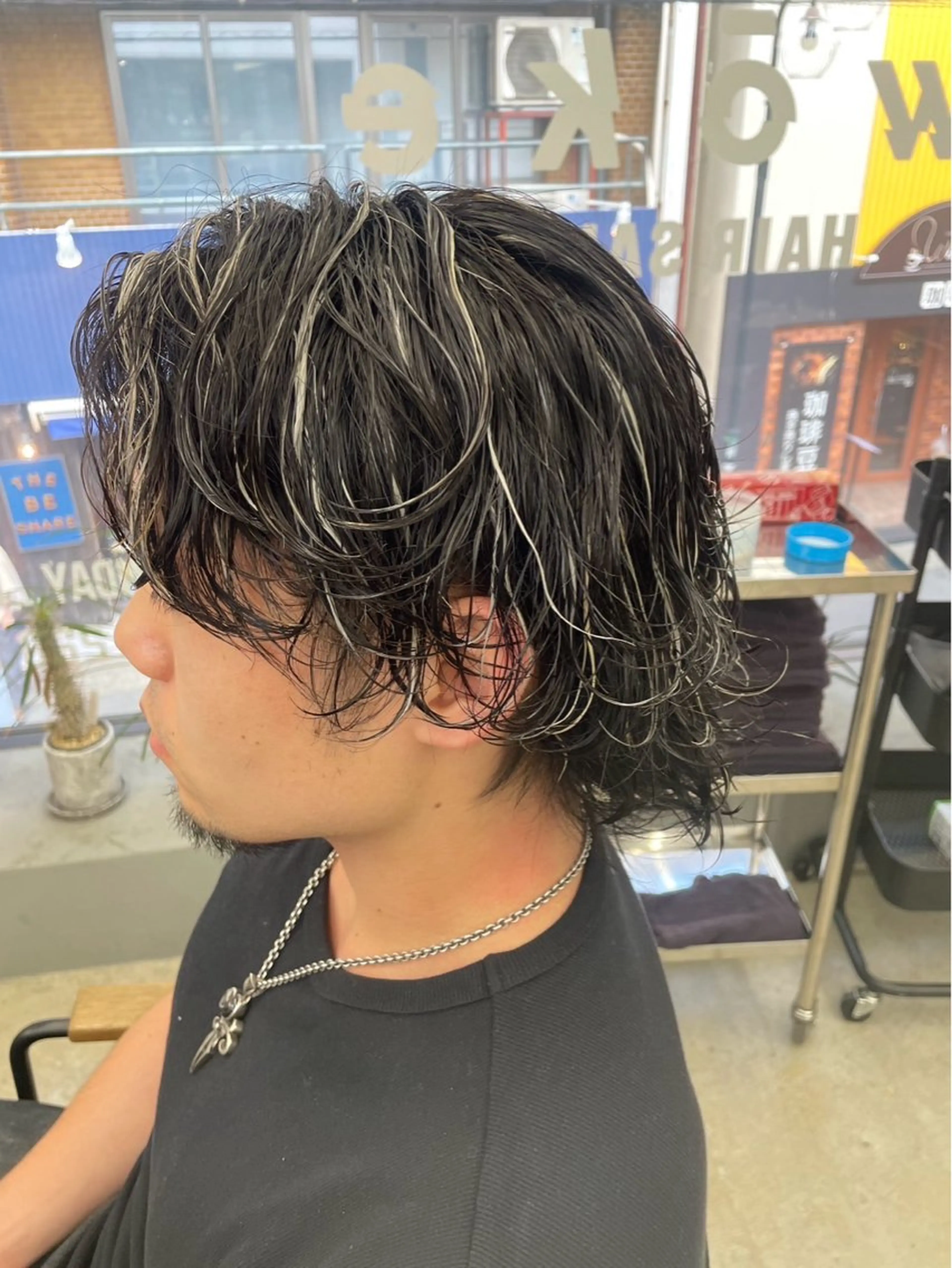 ミディアム パーマ メンズ メンズ専門サロン wokeのヘアスタイル