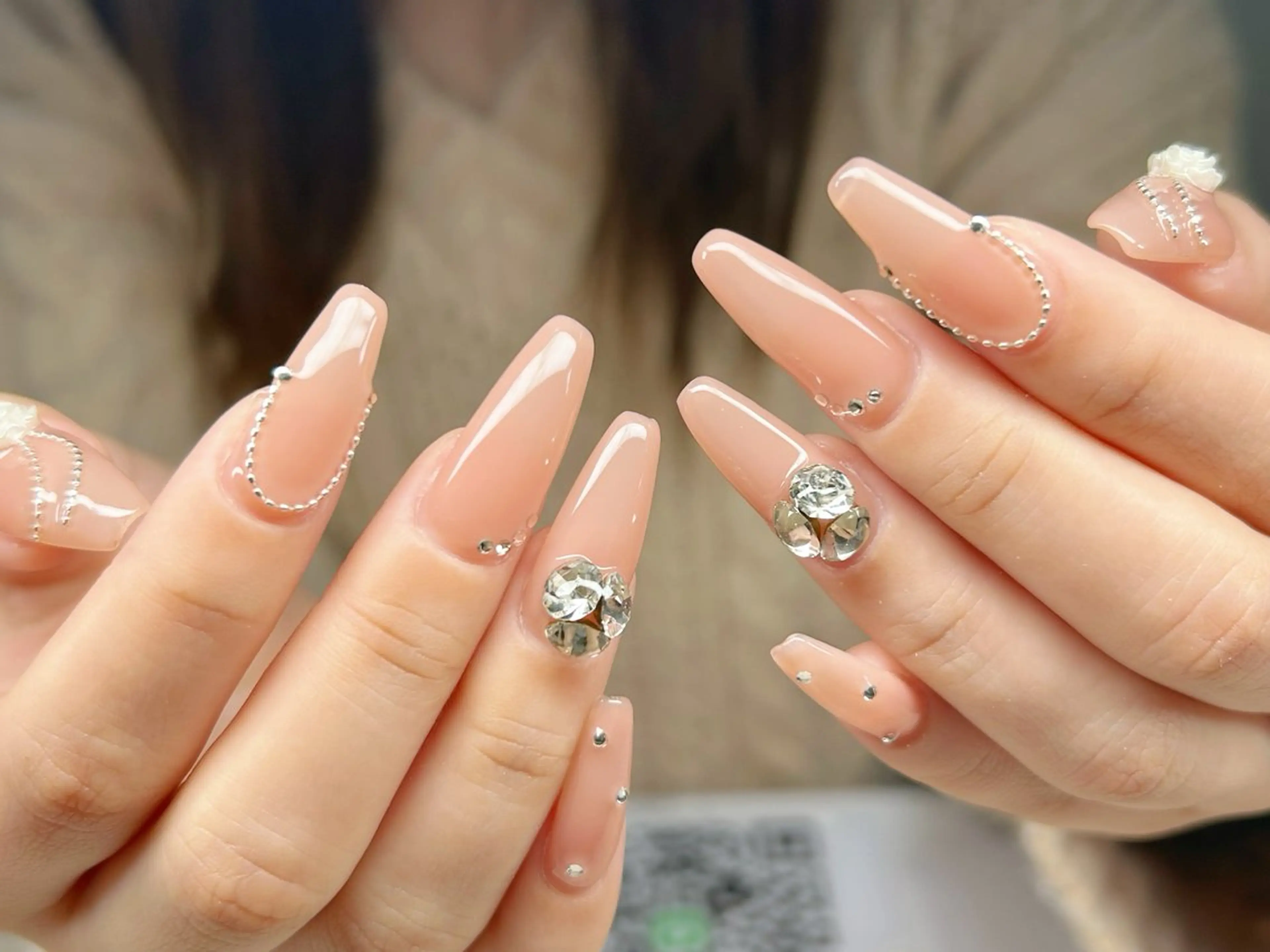 ネイル アートネイル チークネイル 成人式 入学式 長さ出し ハンドネイル Lino Nailのネイルデザイン