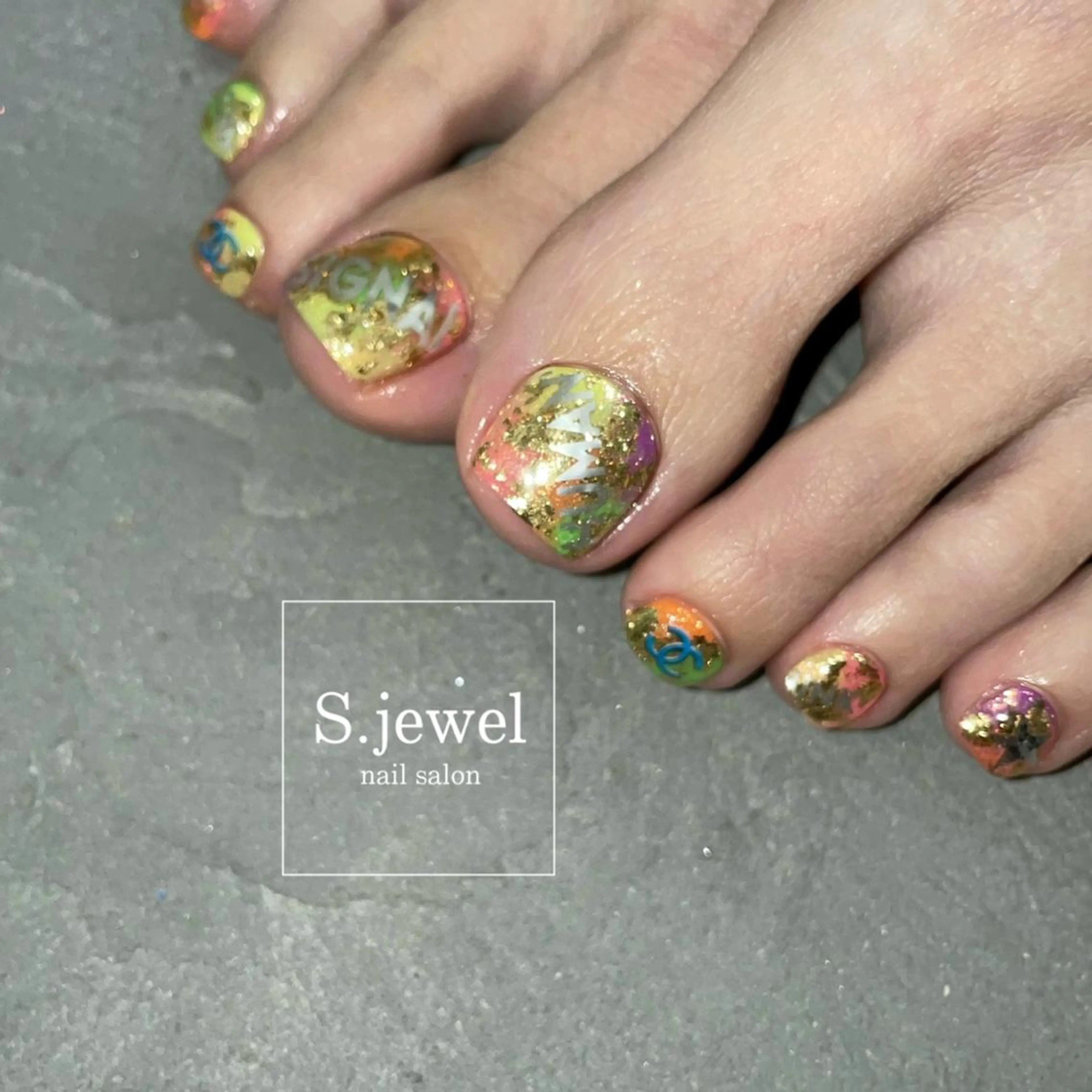 ネイル S. JEWELのネイルデザイン