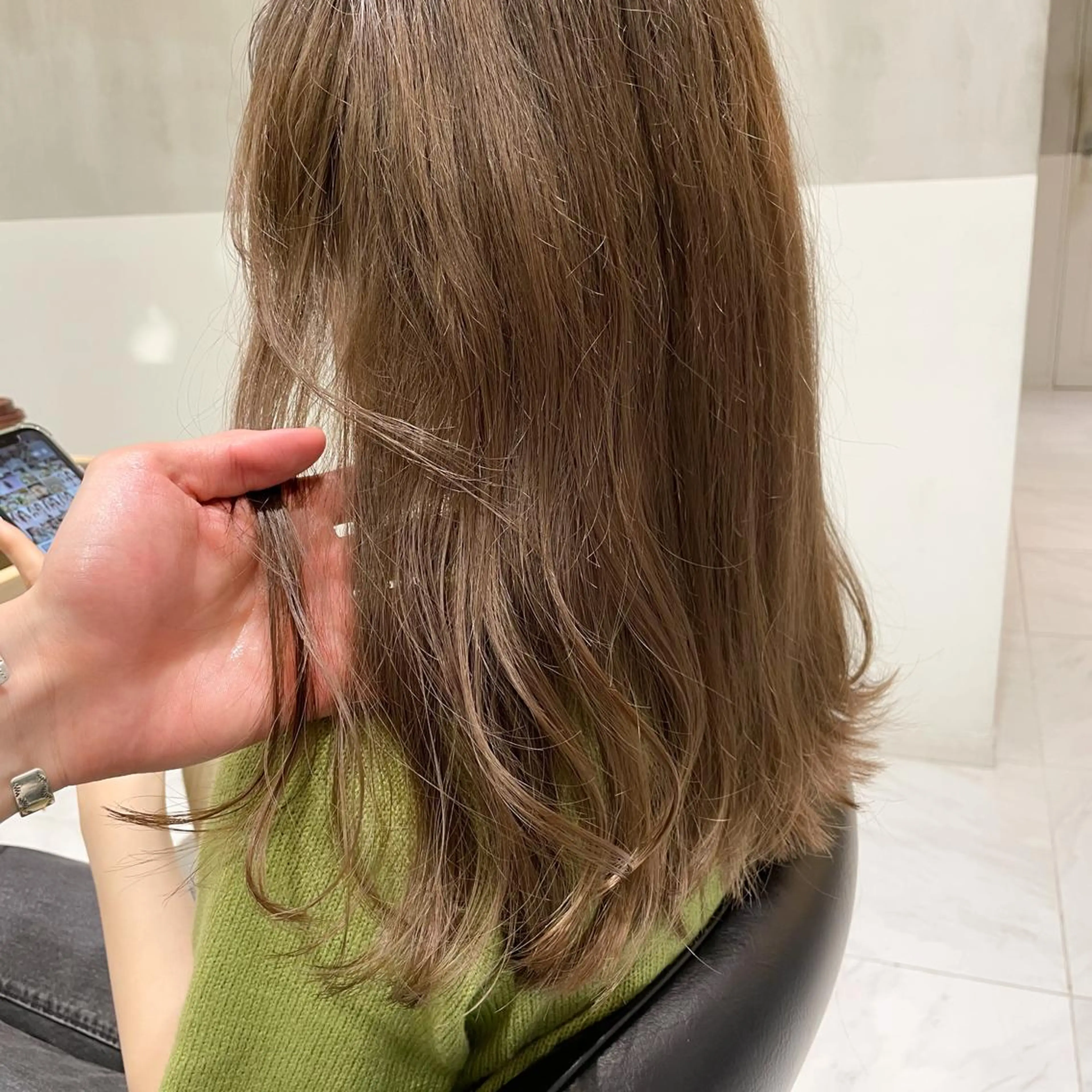 セミロング 天衣無縫所属・矢口 嵩人のヘアスタイル