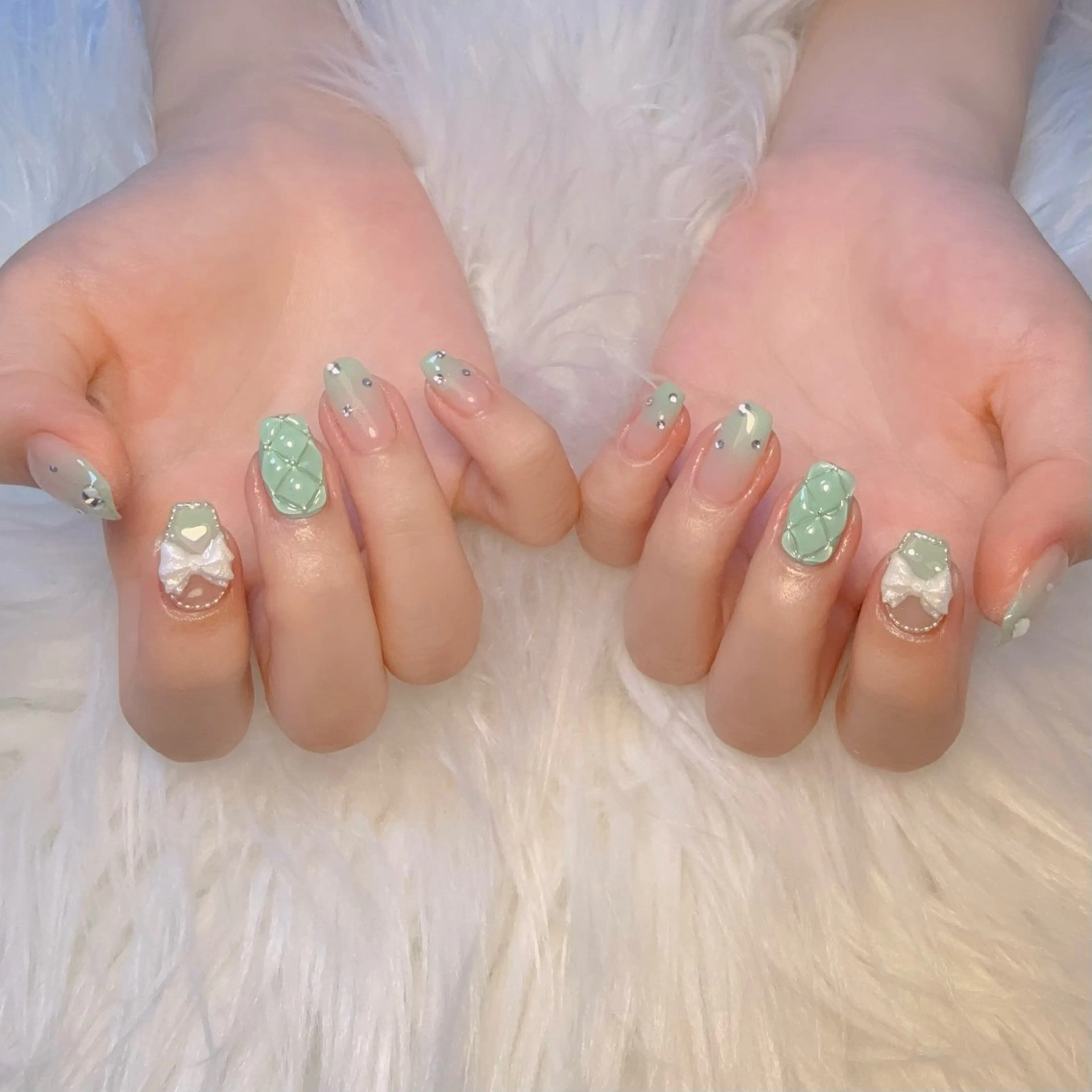 ネイル 西野 カナのネイルデザイン