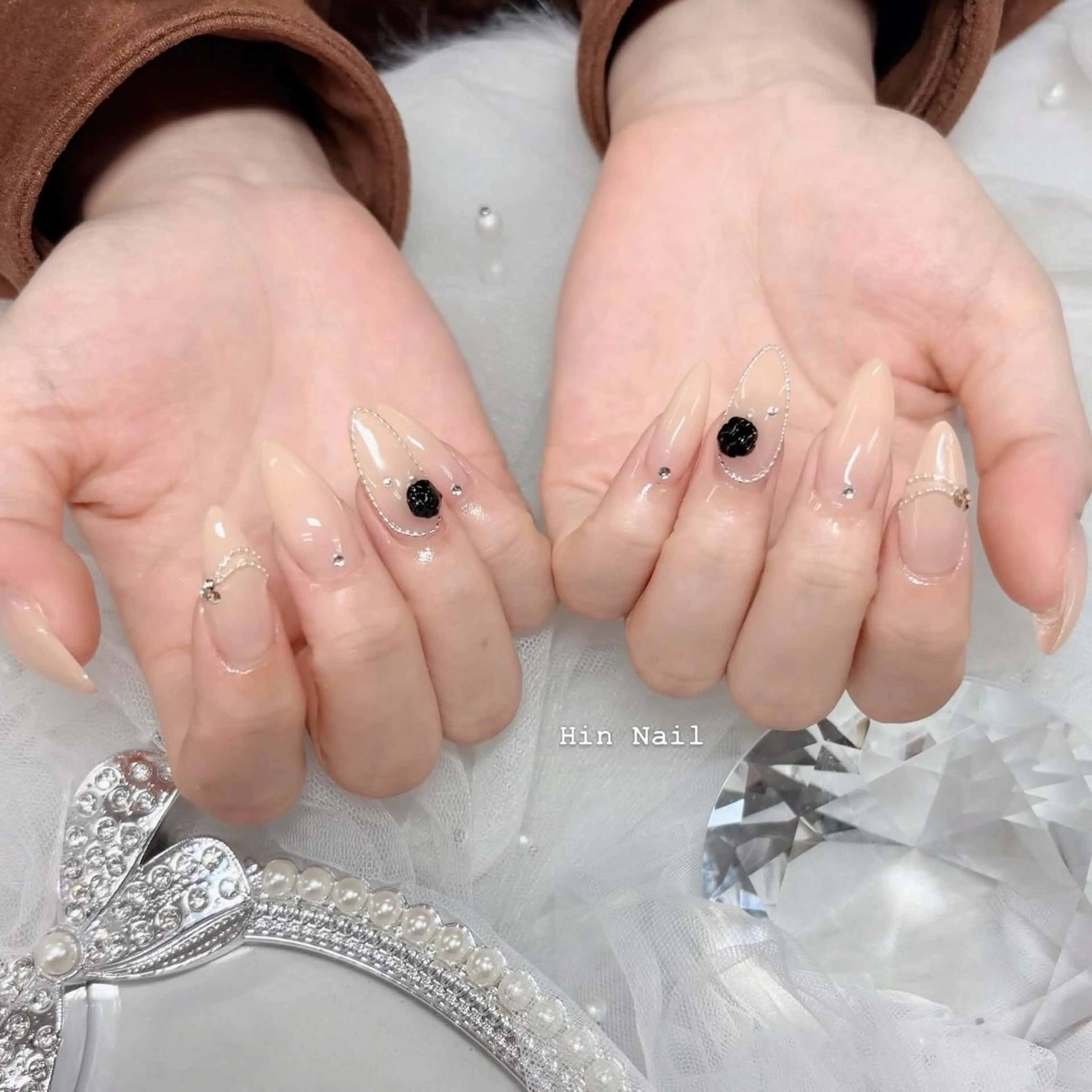ネイル ハンドネイル HIN NAILのネイルデザイン
