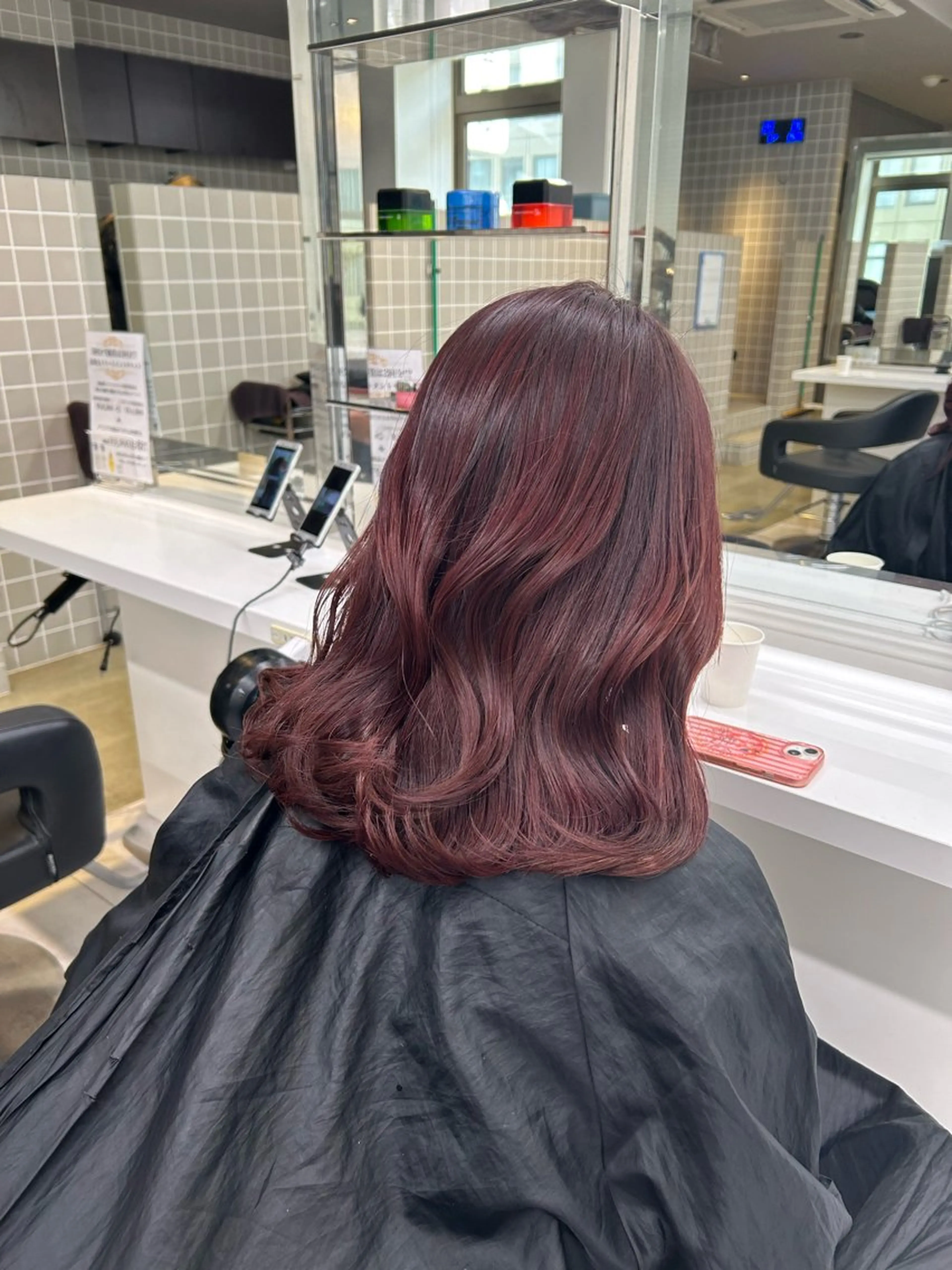 ミディアム カラー ヘアアレンジ レッドカラー トリートメント ヘッドスパ ヘアセット 💎韓国/ レイヤー カット/ 暖色🫧のヘアスタイル