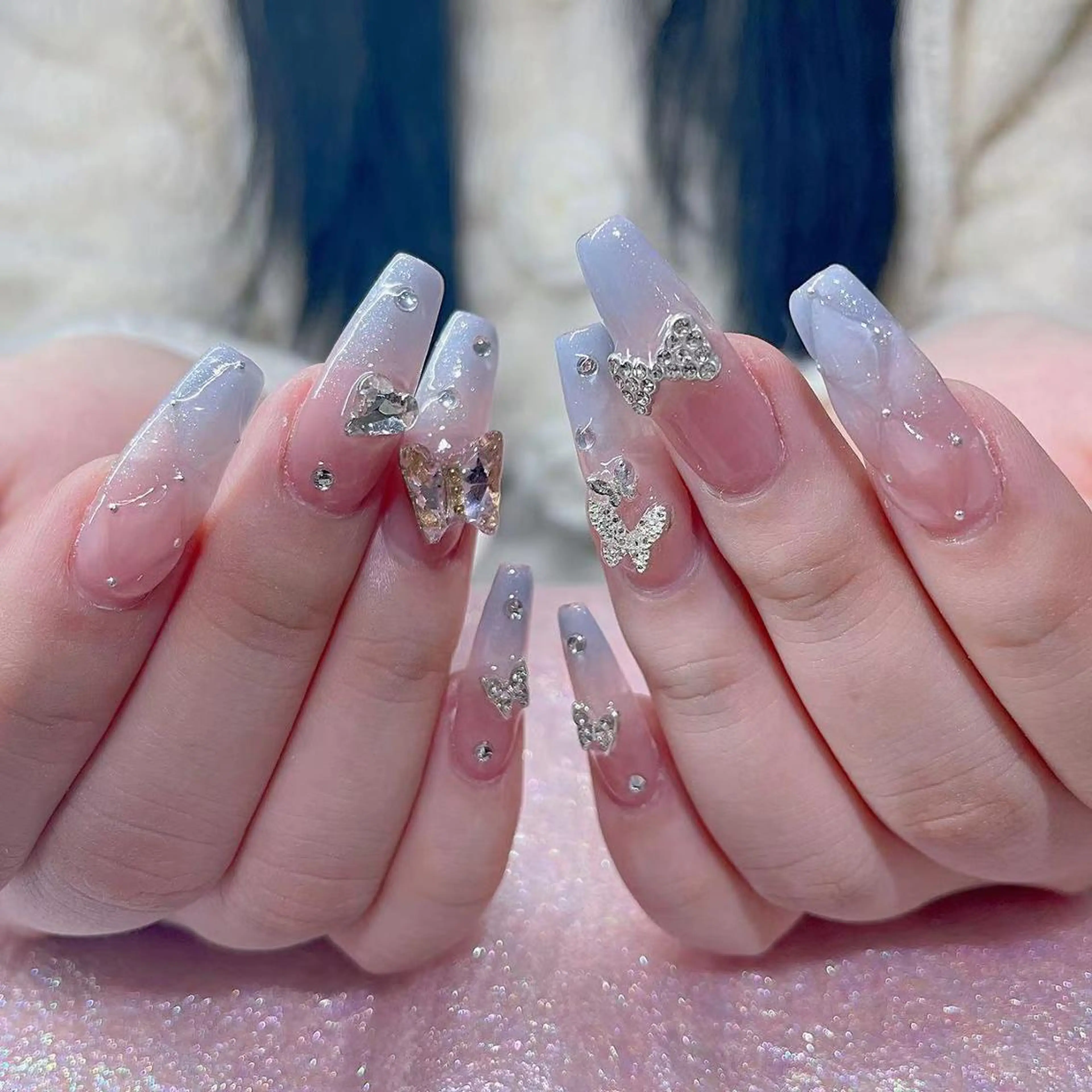 ネイル ハンドネイル Queens 榊 まおのネイルデザイン