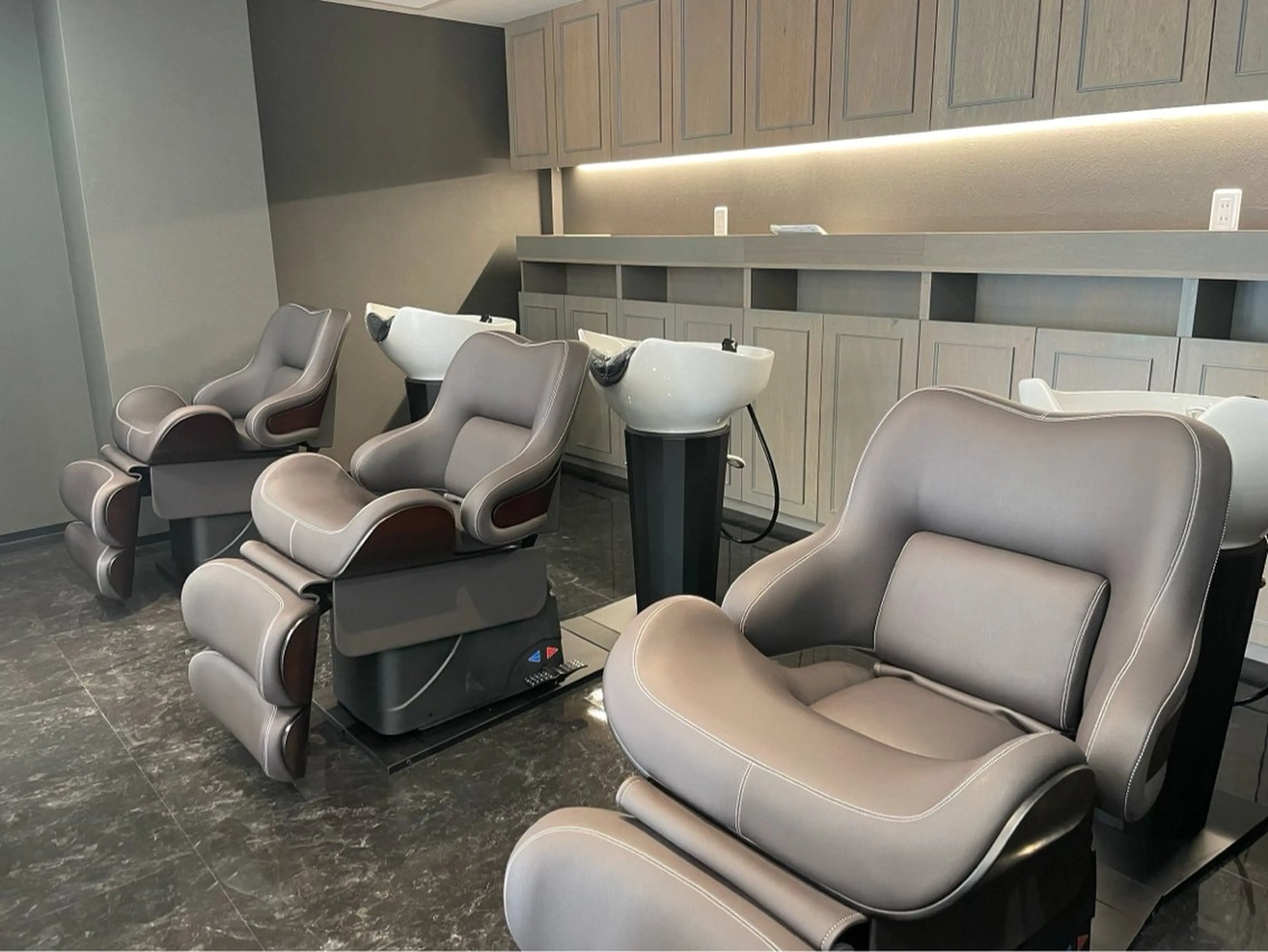 カラー 横浜美容室/透明感 カラー/レイヤーのヘアスタイル