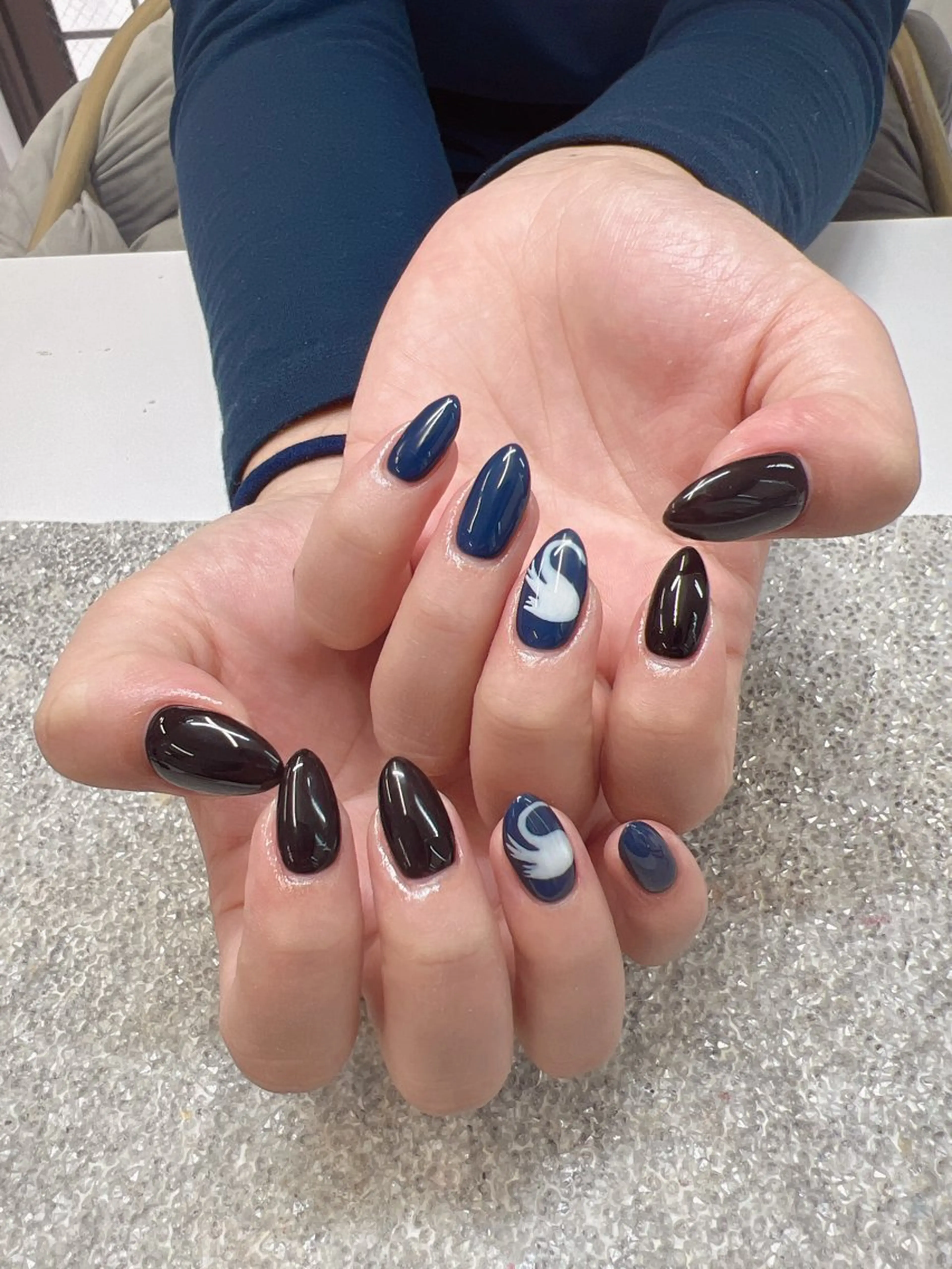 ネイル ガレンドウ 白澤 愛子のネイルデザイン