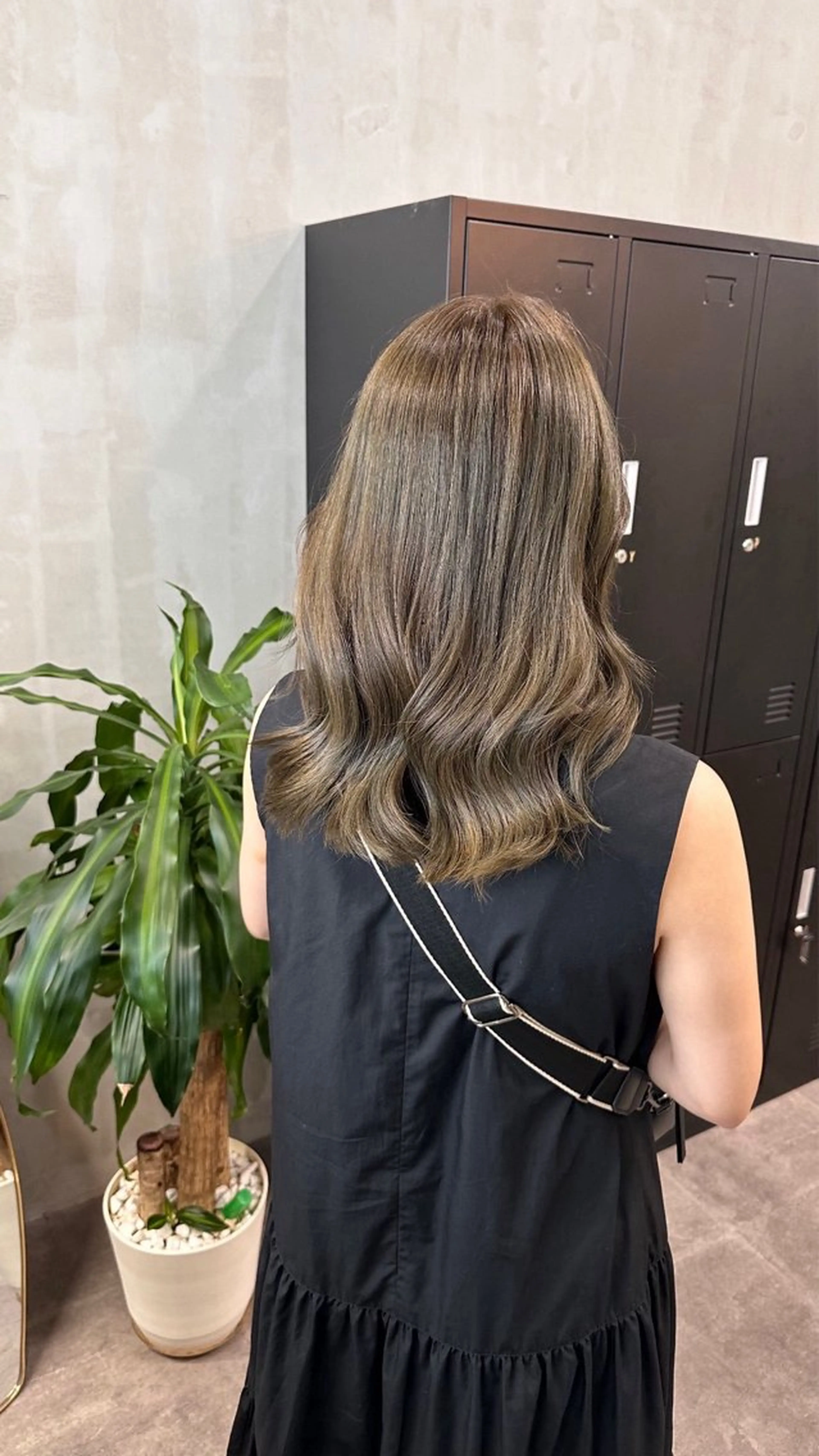 セミロング カット ヘアカラー トリートメント ALLEN hair 梅田店のヘアスタイル