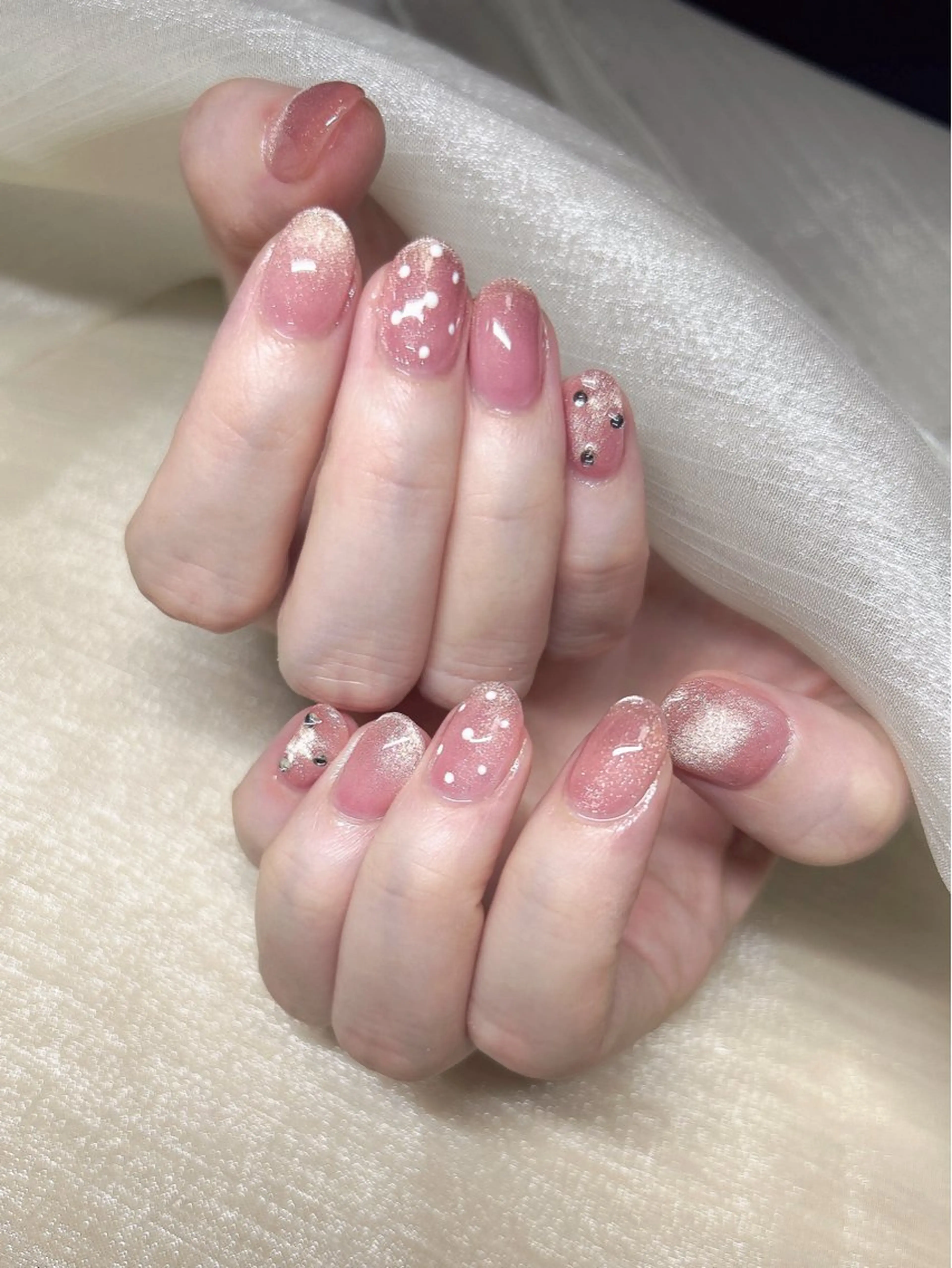 ネイル LUKA NAILのネイルデザイン