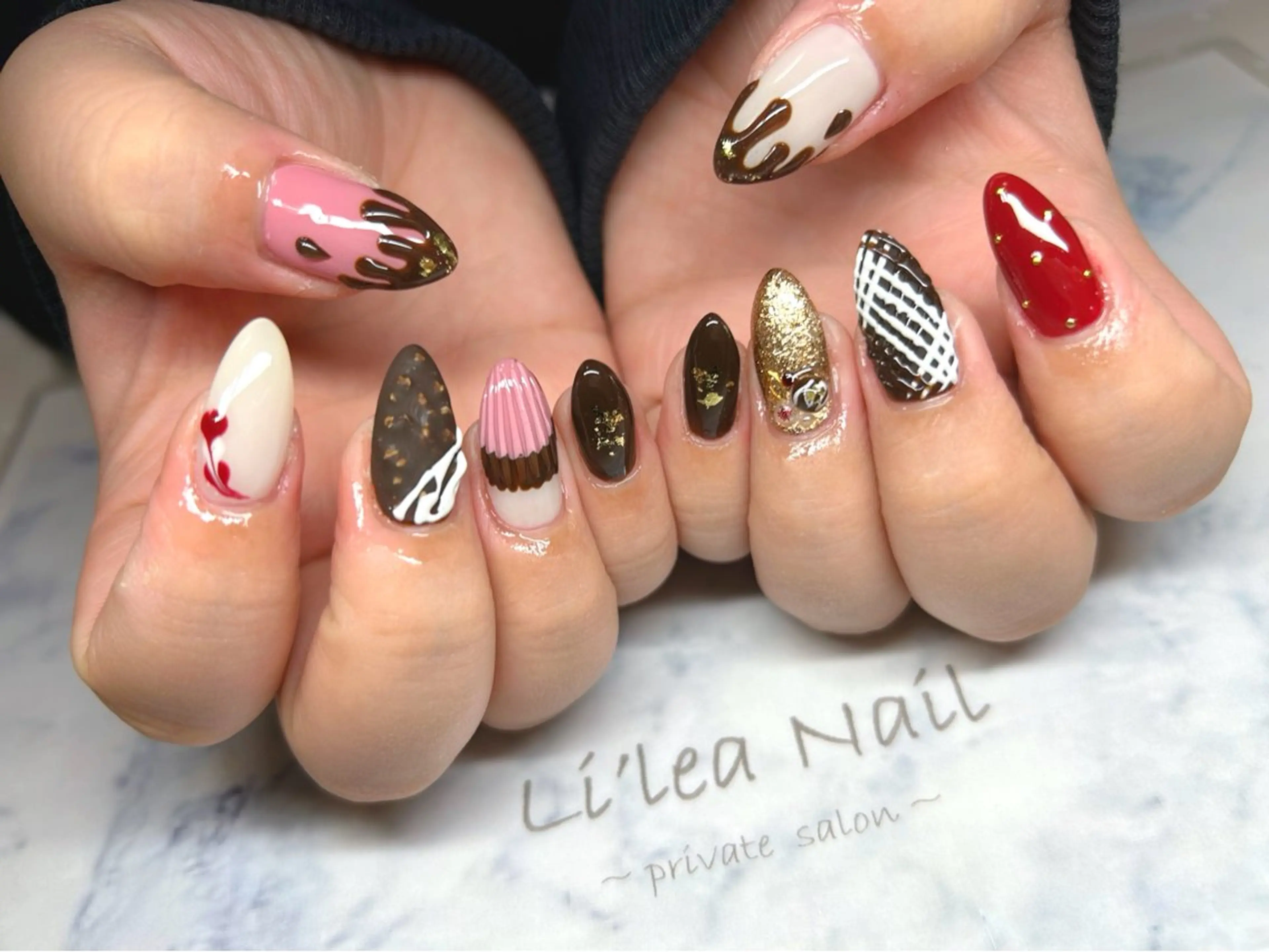 ネイル ハンドネイル Li'leaNail AINAのネイルデザイン