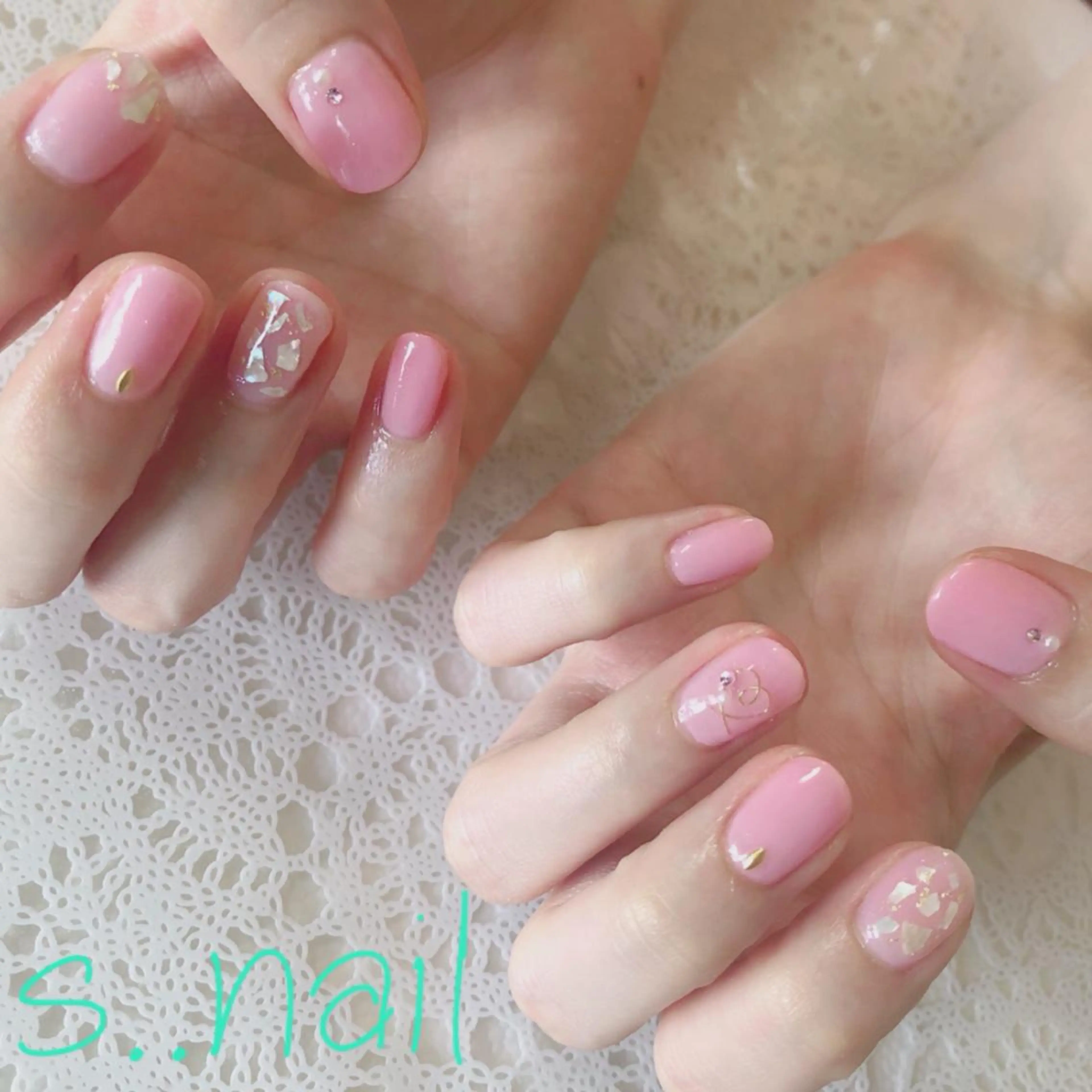 ネイル オフィスネイル ピンク ハンドネイル フットネイル s..nail / MORITAのネイルデザイン