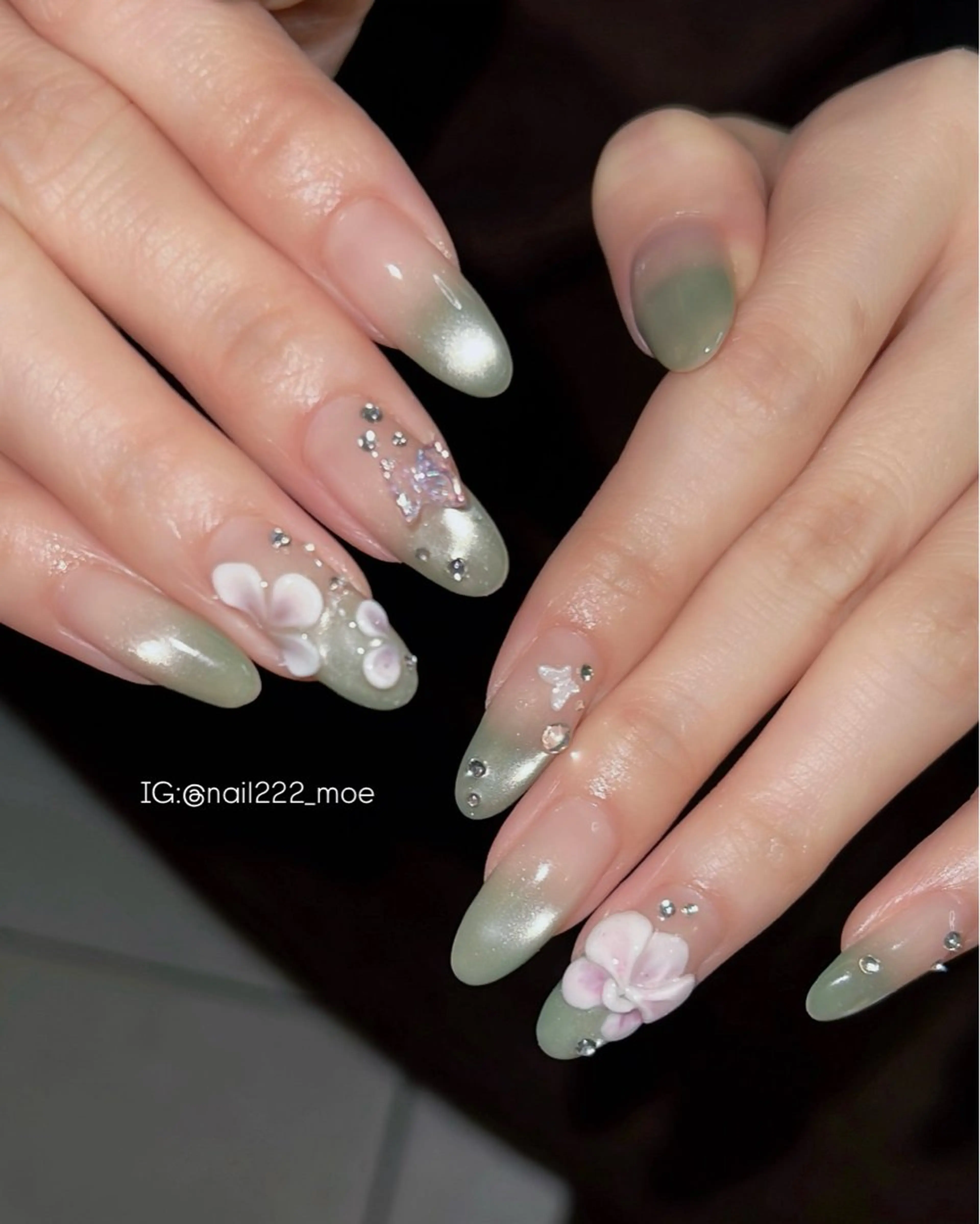ネイル ハンドネイル ⟡.*222⋰˚☆ MöEのネイルデザイン