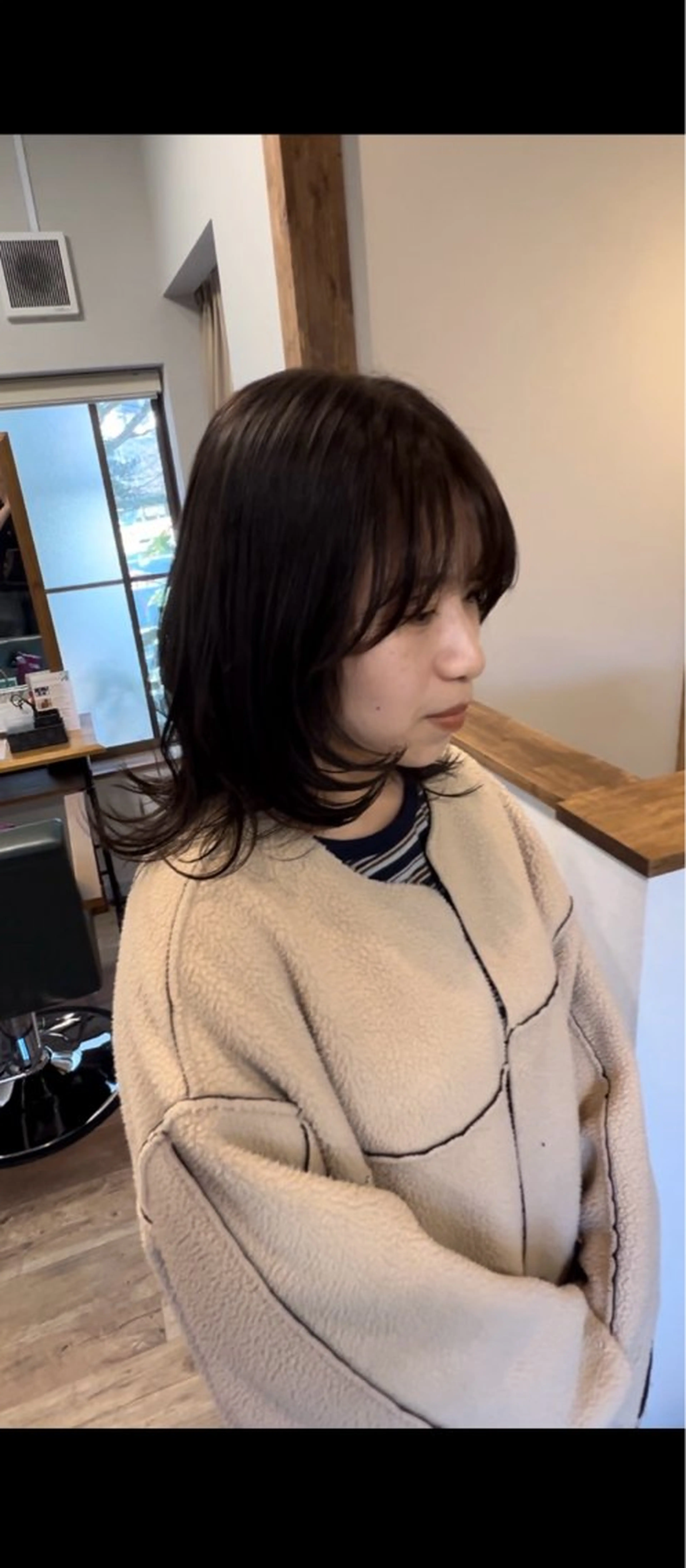 セミロング カット ヘアカラー トリートメント 空 龍之介　　カラー 特化/レイヤーカットのヘアスタイル