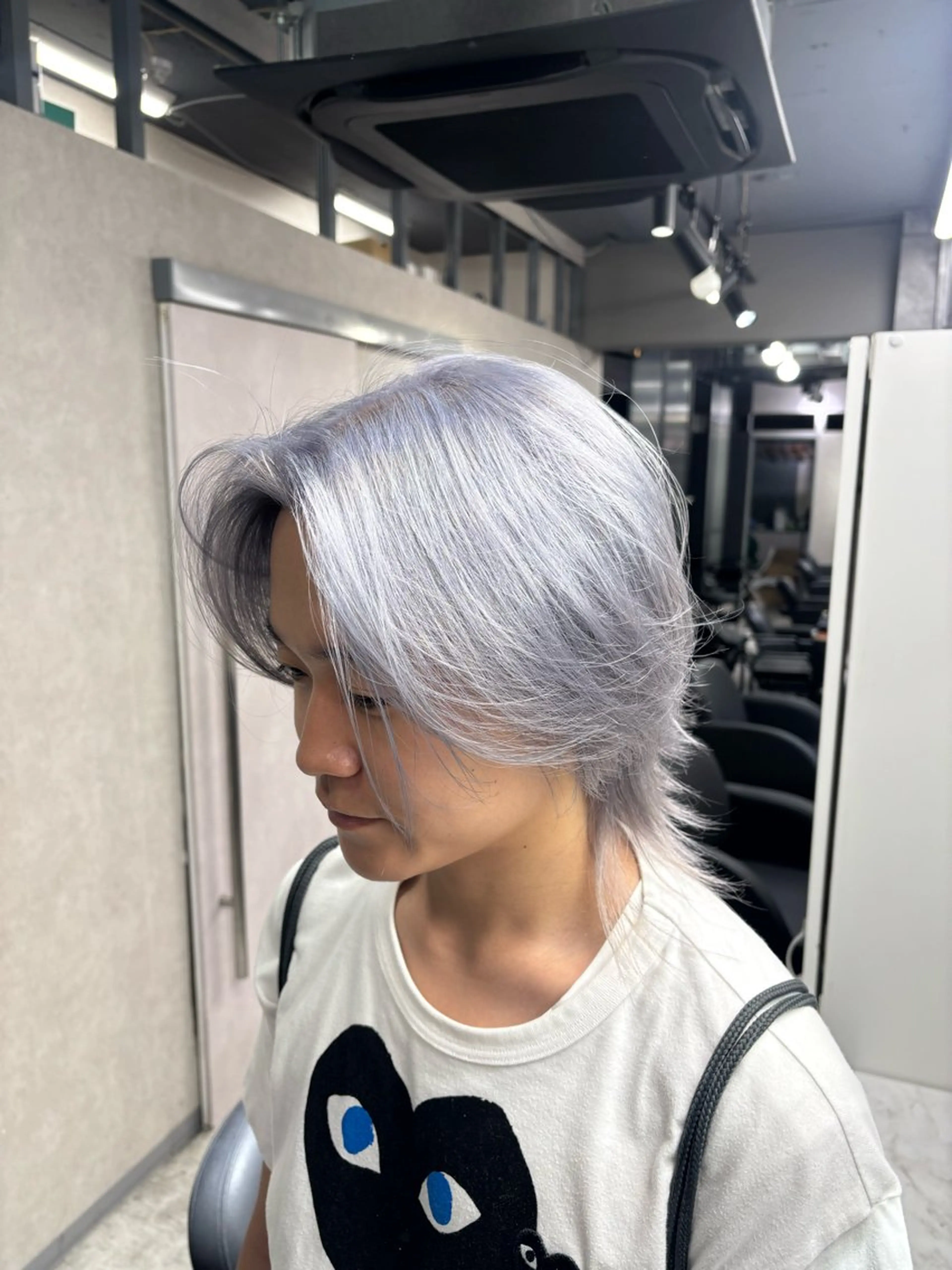 カラー ブリーチ ブルーカラー シルバー ヘアカラー トリートメント ヘアセット メンズ専門🔥/池袋 りくとのヘアスタイル