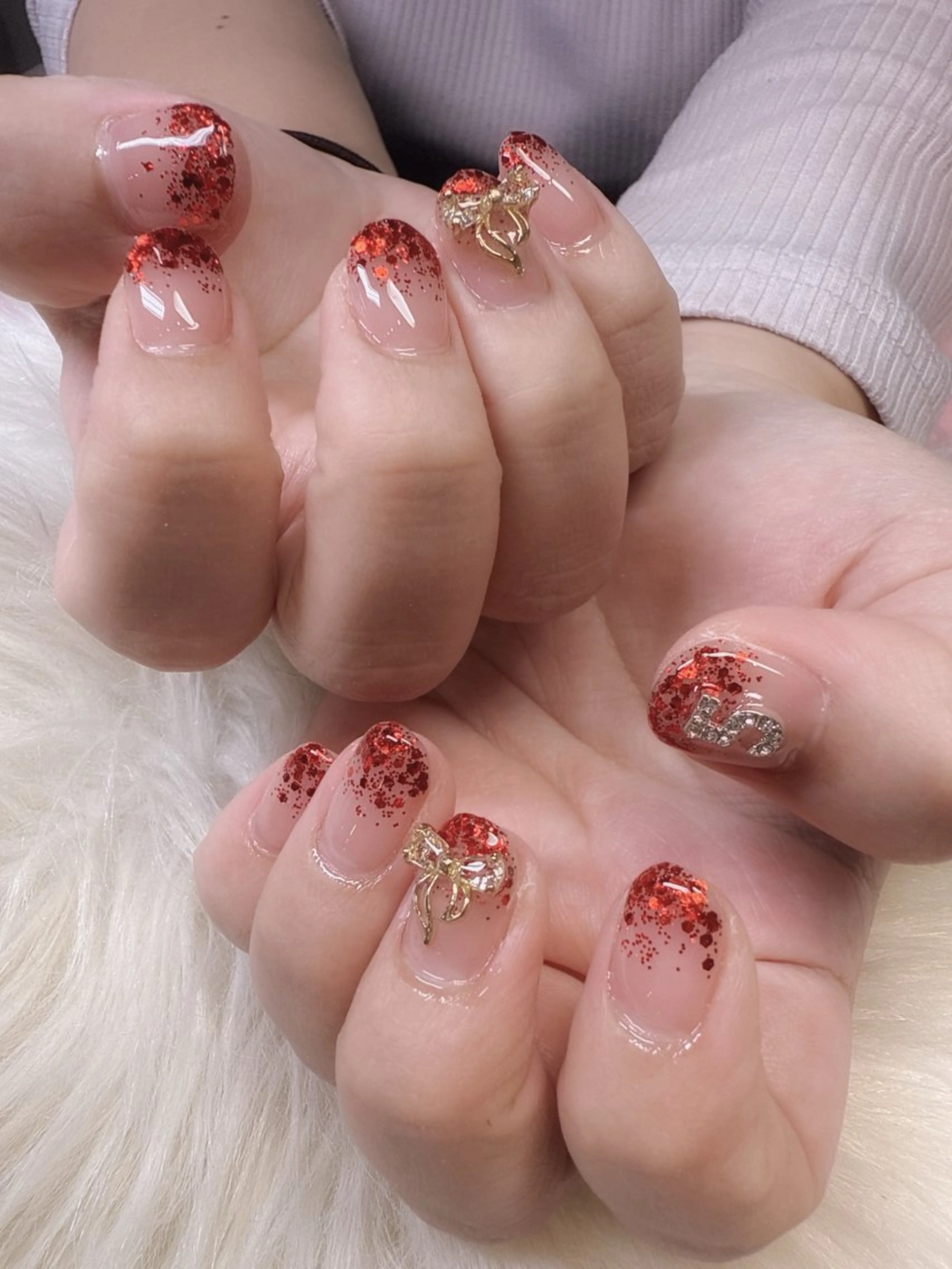 ネイル Amoureuse Satomiのネイルデザイン